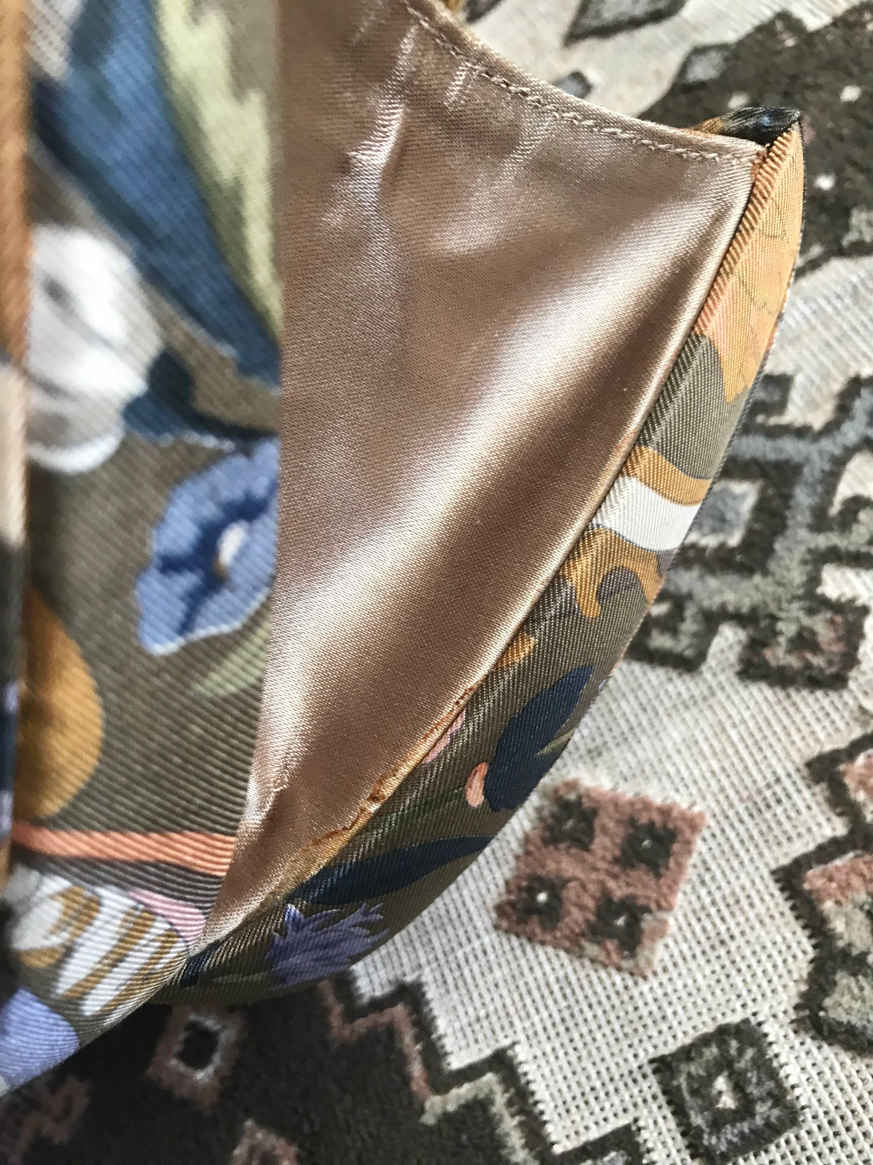 Gucci Vintage khaki brown tone floral printed satin fabric clutch bag, 1980s   4