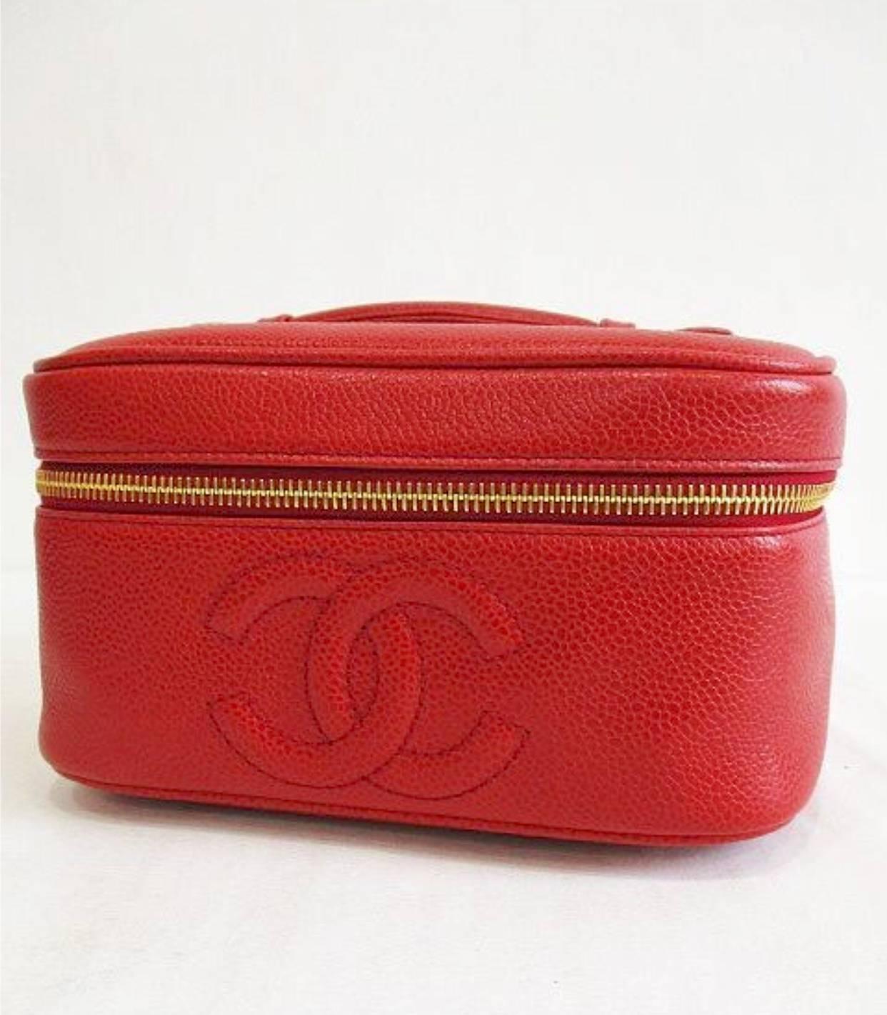 1990s. Vintage CHANEL lipstick red caviar leather cosmetic and toiletry pouch. Very chic vanity purse. Must have.

This is a 90's vintage CHANEL cosmetic purse made out of caviar leather.
Classic and popular color in red color caviar