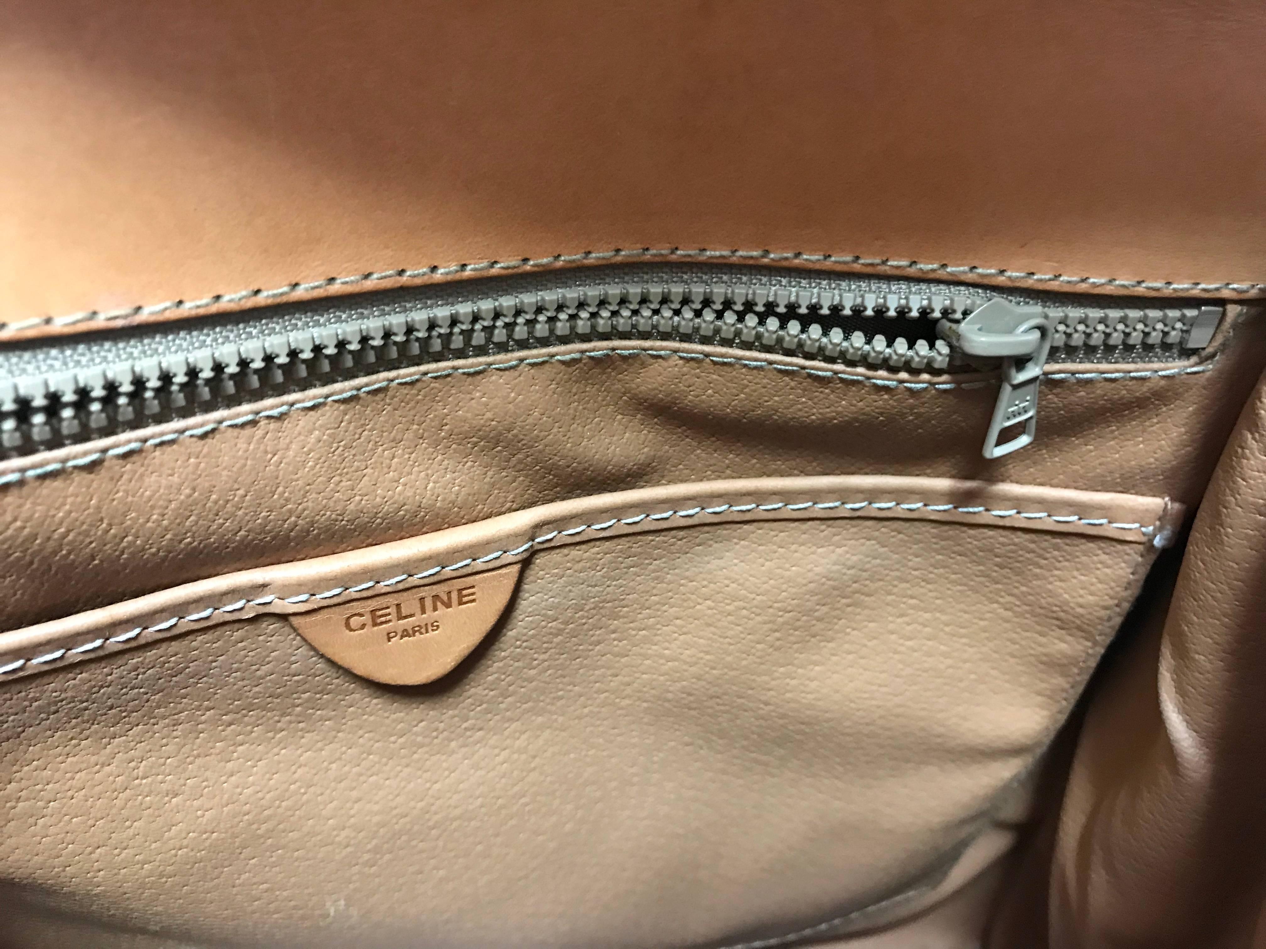 Vintage CELINE brown logo printed Kelly style handbag with golden closure. For Sale 7