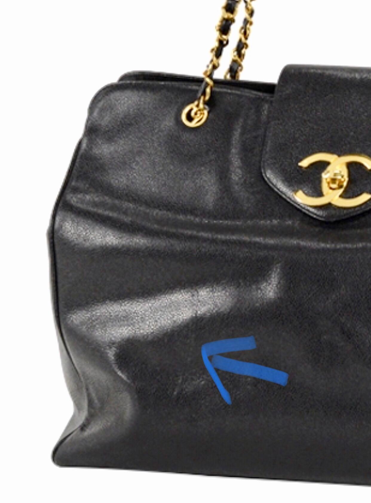 Vintage CHANEL black caviar leather Overnighter, Weekender bag, large chain bag. 7