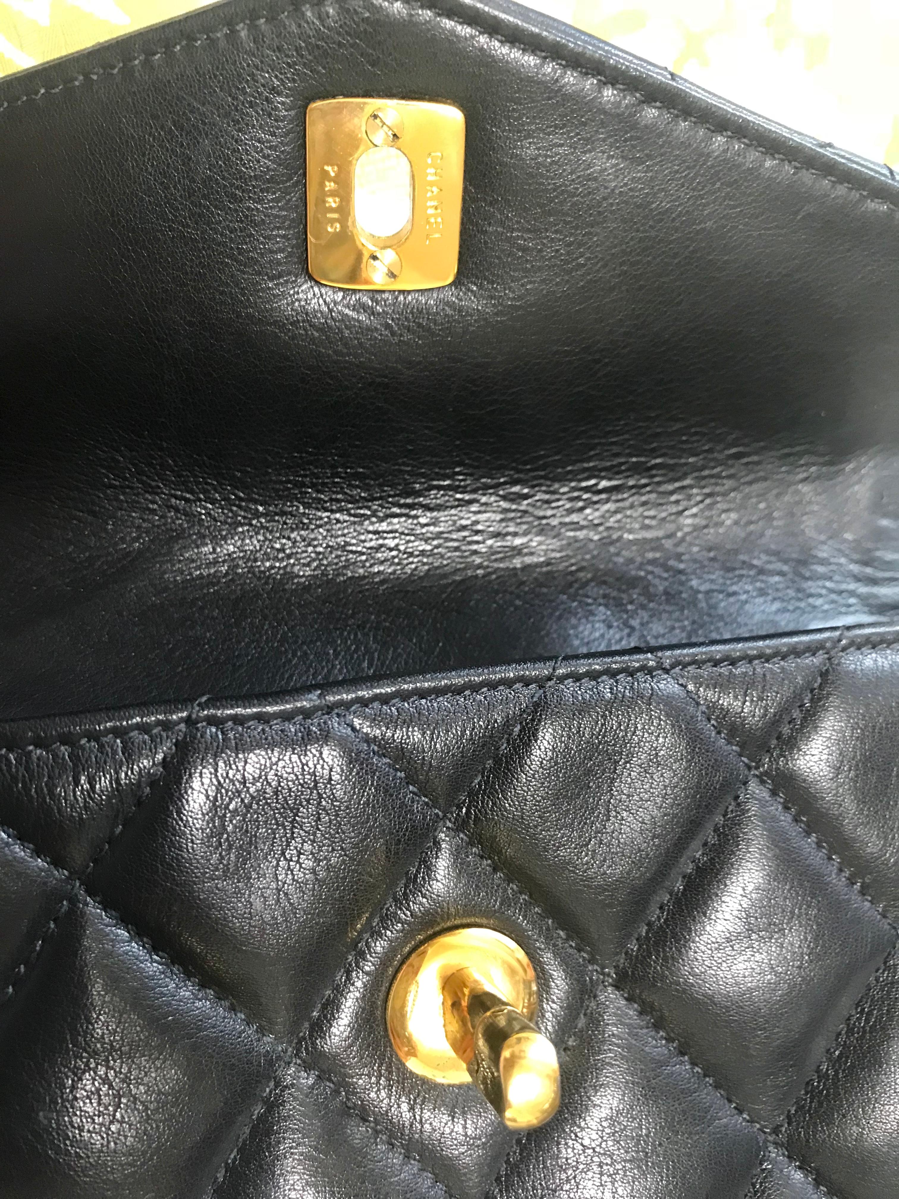 Chanel Vintage black lamb belt bag / fanny pack with golden chain belt and CC  For Sale 3
