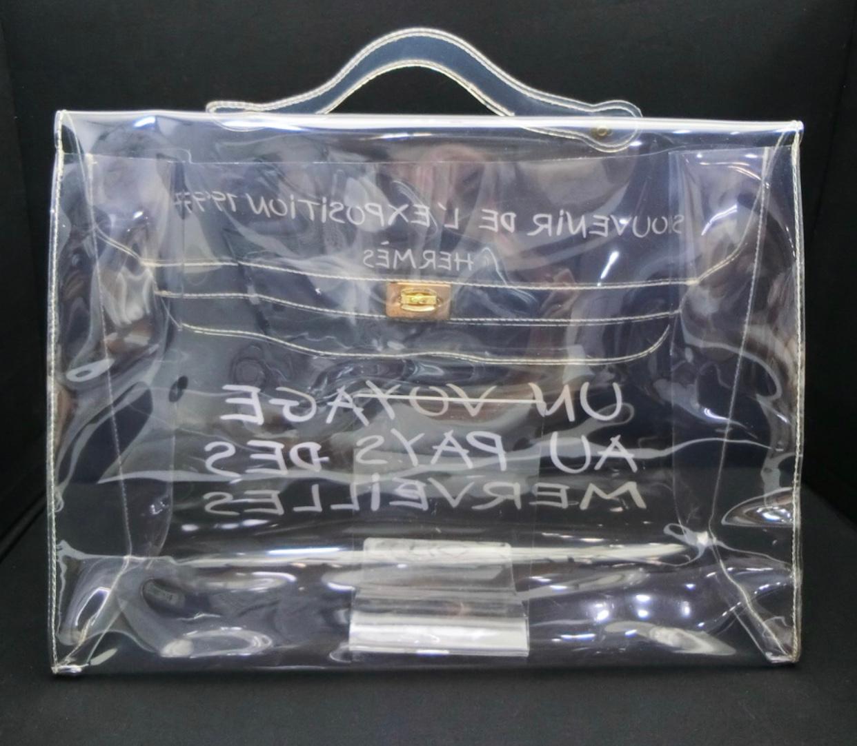 ****Please note****
This product(The vinyl Kelly bags) did not associate with dust bag or box either unlike regular merchandise because this was sold as the exhibition souvenir product held in the only selected department stores in Japan in 1997.