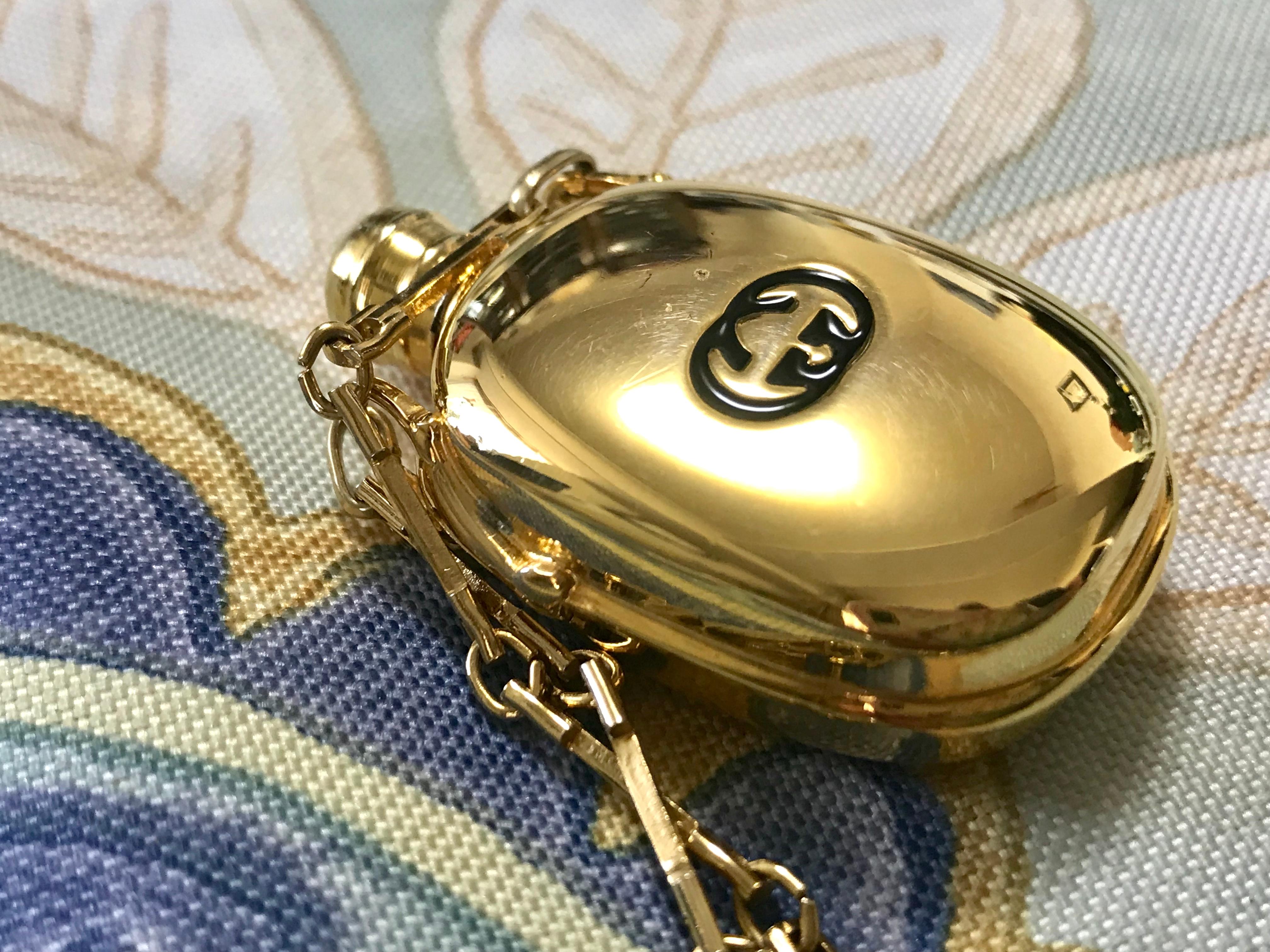 gucci perfume bottle necklace