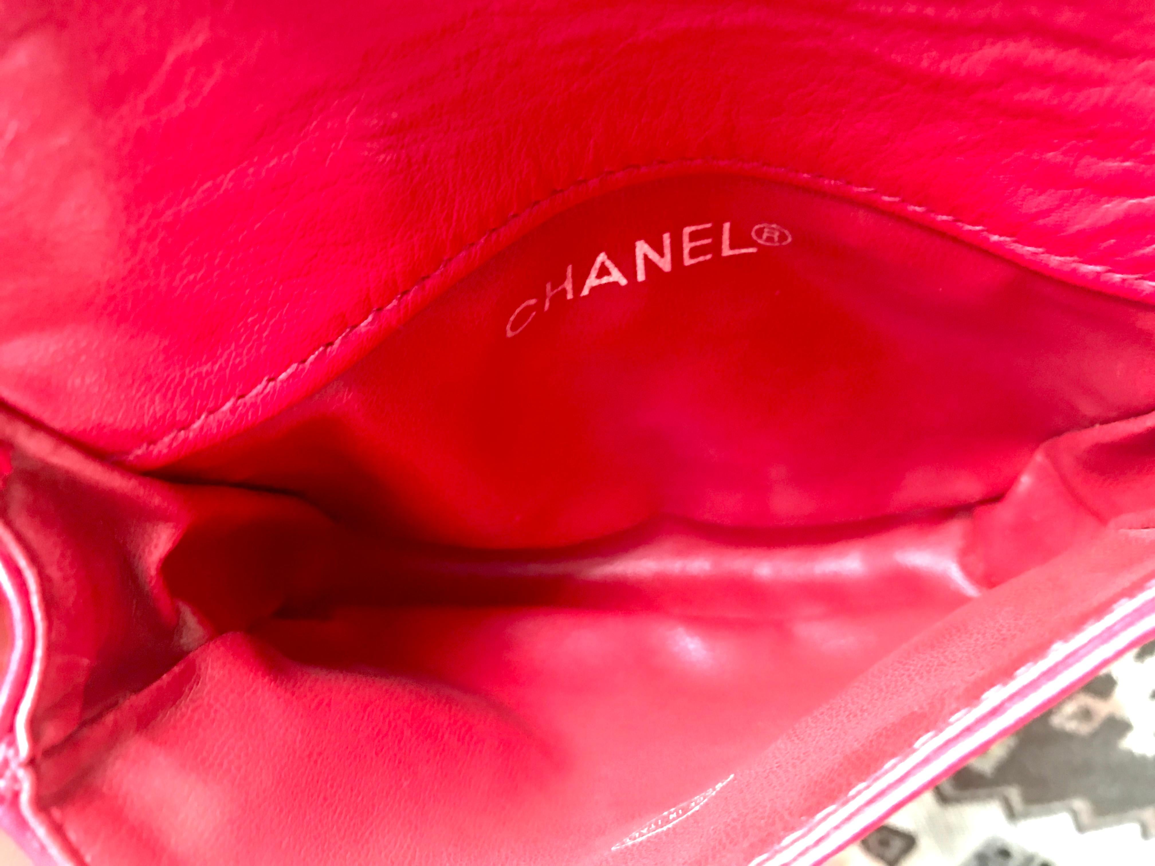Chanel Vintage red leather belt bag / fanny pack with CC stitch mark and chains For Sale 5