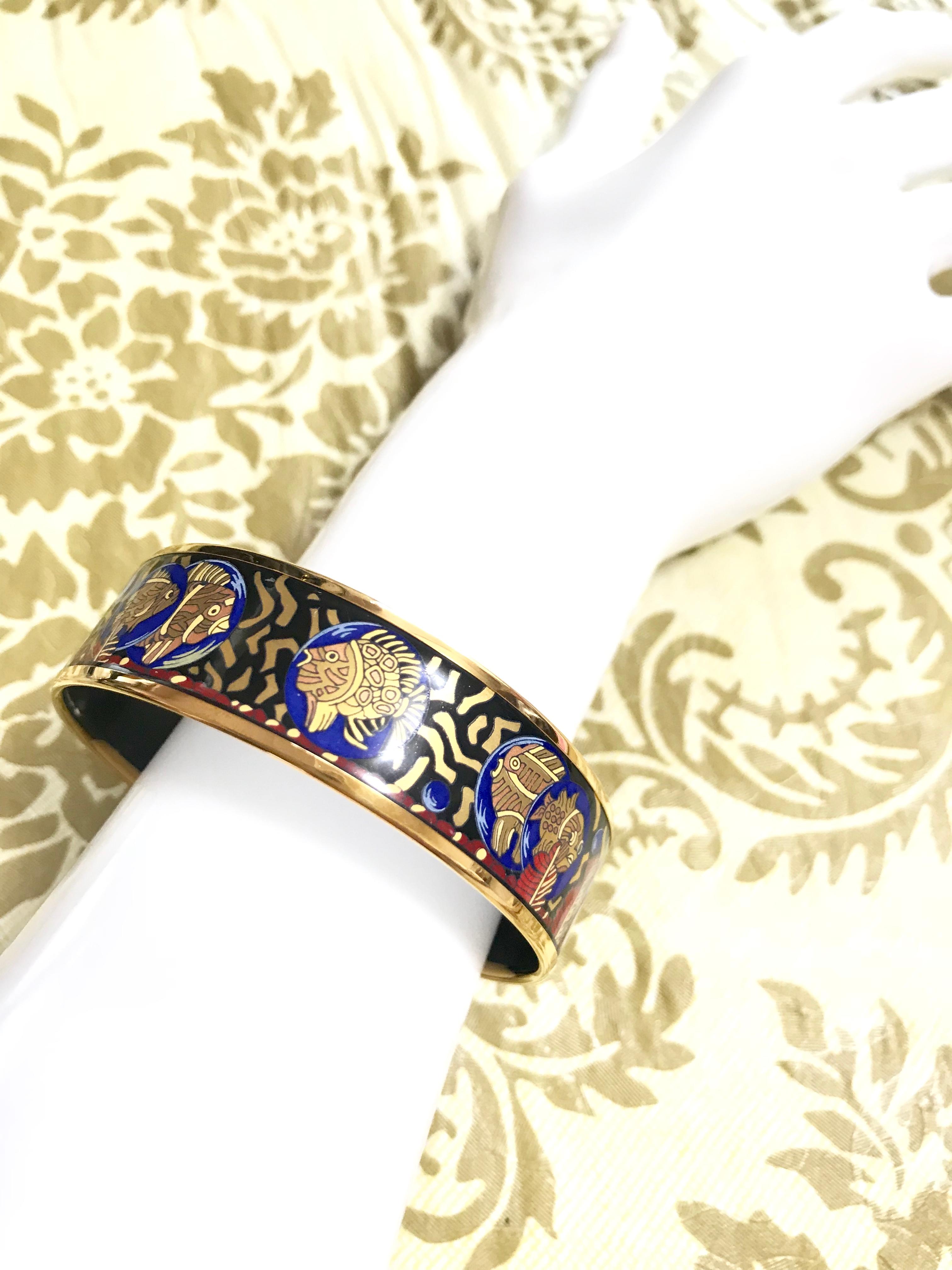 Vintage Hermes cloisonne enamel yellow fish in blue, black, red bangle bracele. For Sale 2