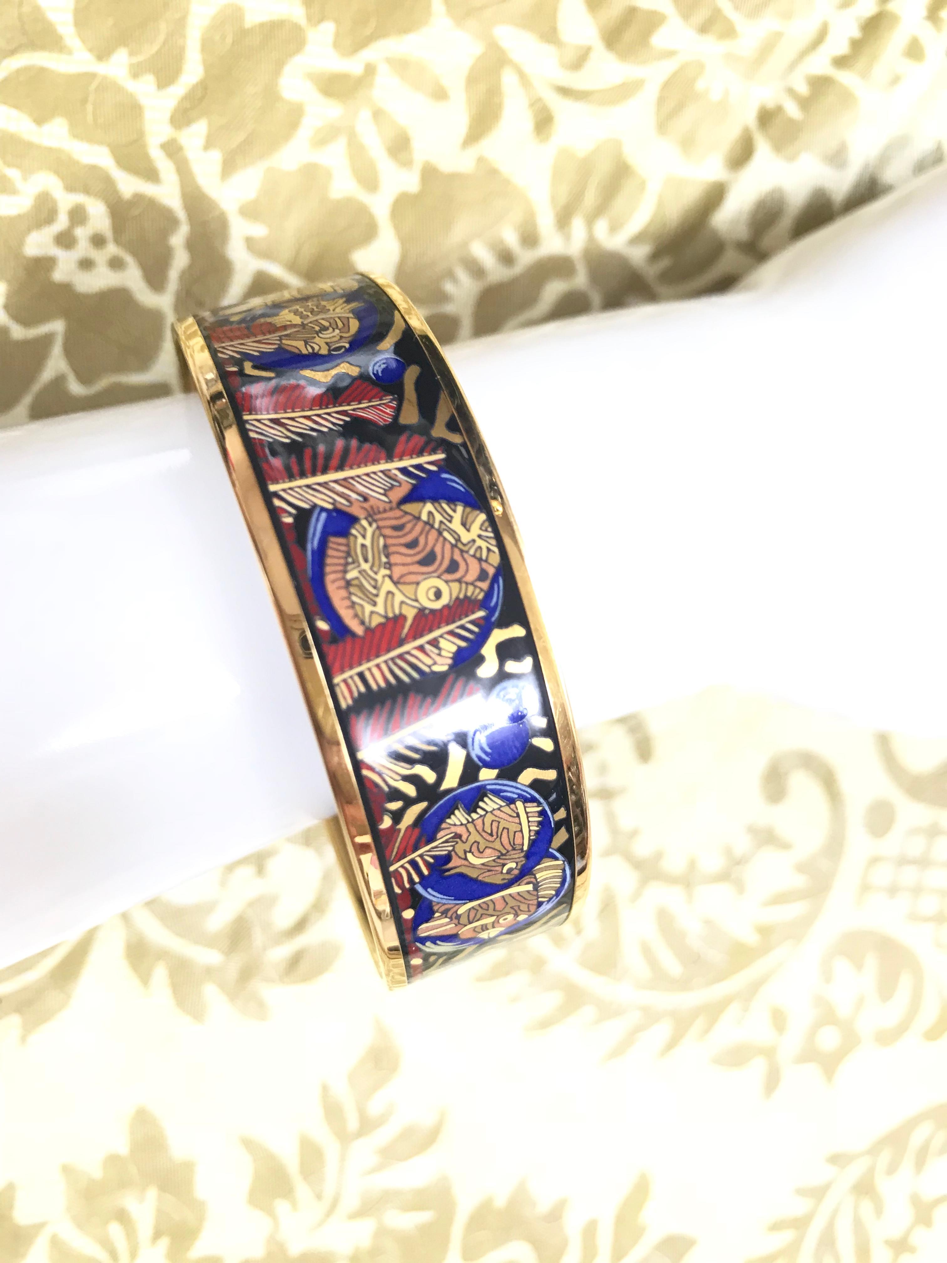 Vintage Hermes cloisonne enamel yellow fish in blue, black, red bangle bracele. For Sale 4