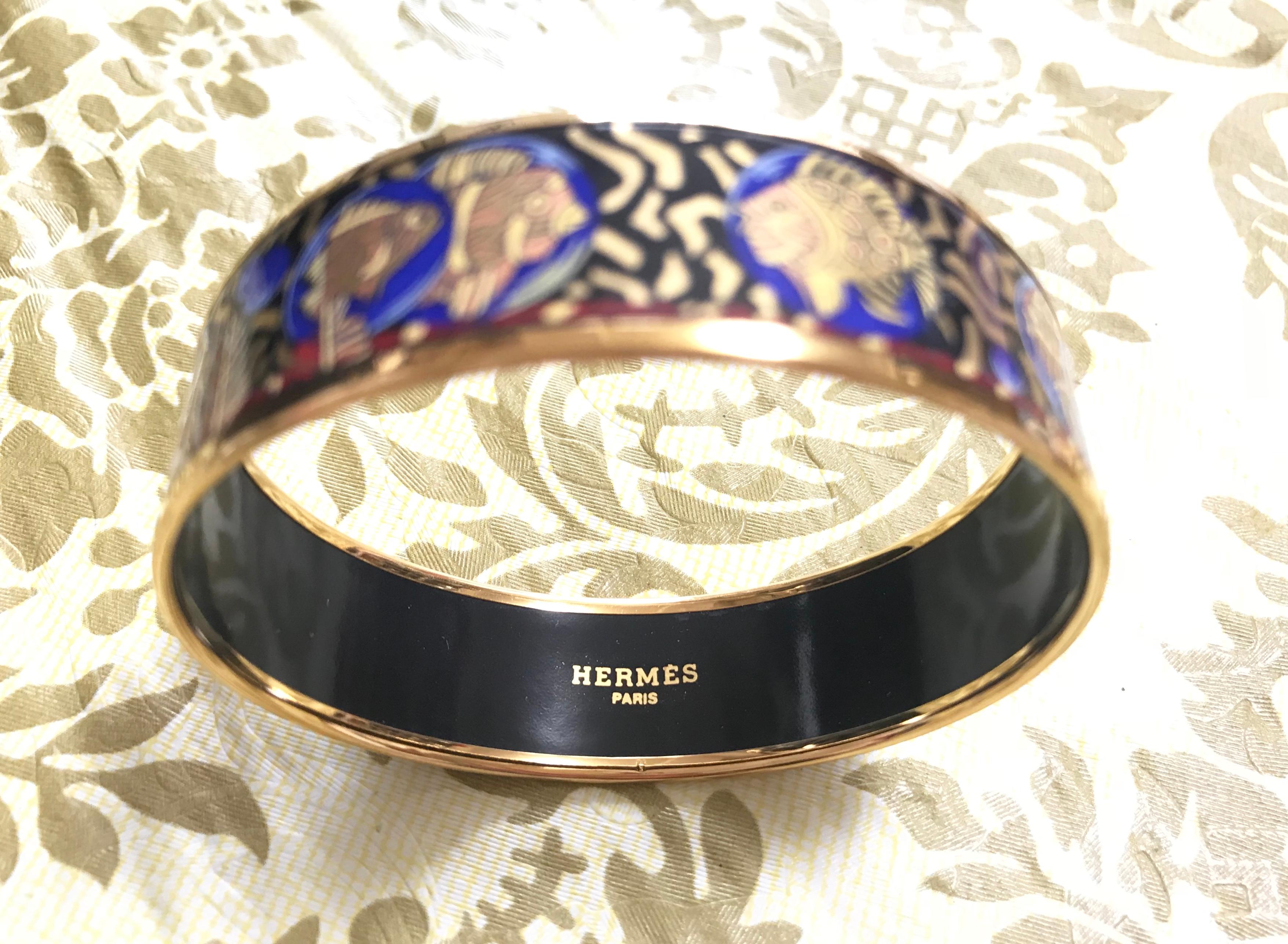 Vintage Hermes cloisonne enamel yellow fish in blue, black, red bangle bracele. For Sale 7