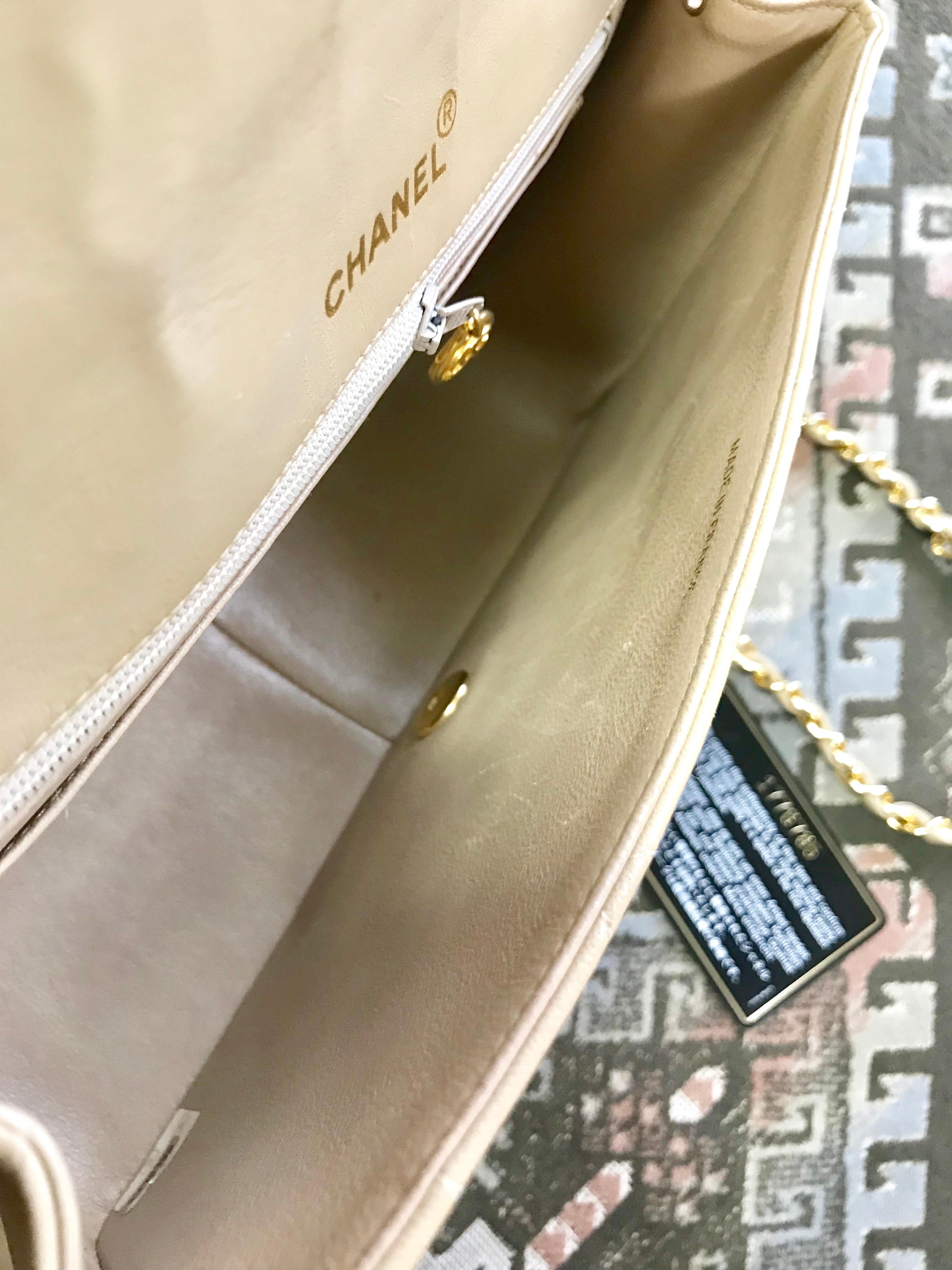 Chanel Vintage beige lambskin flap chain Diana 2.55 shoulder bag / purse  14