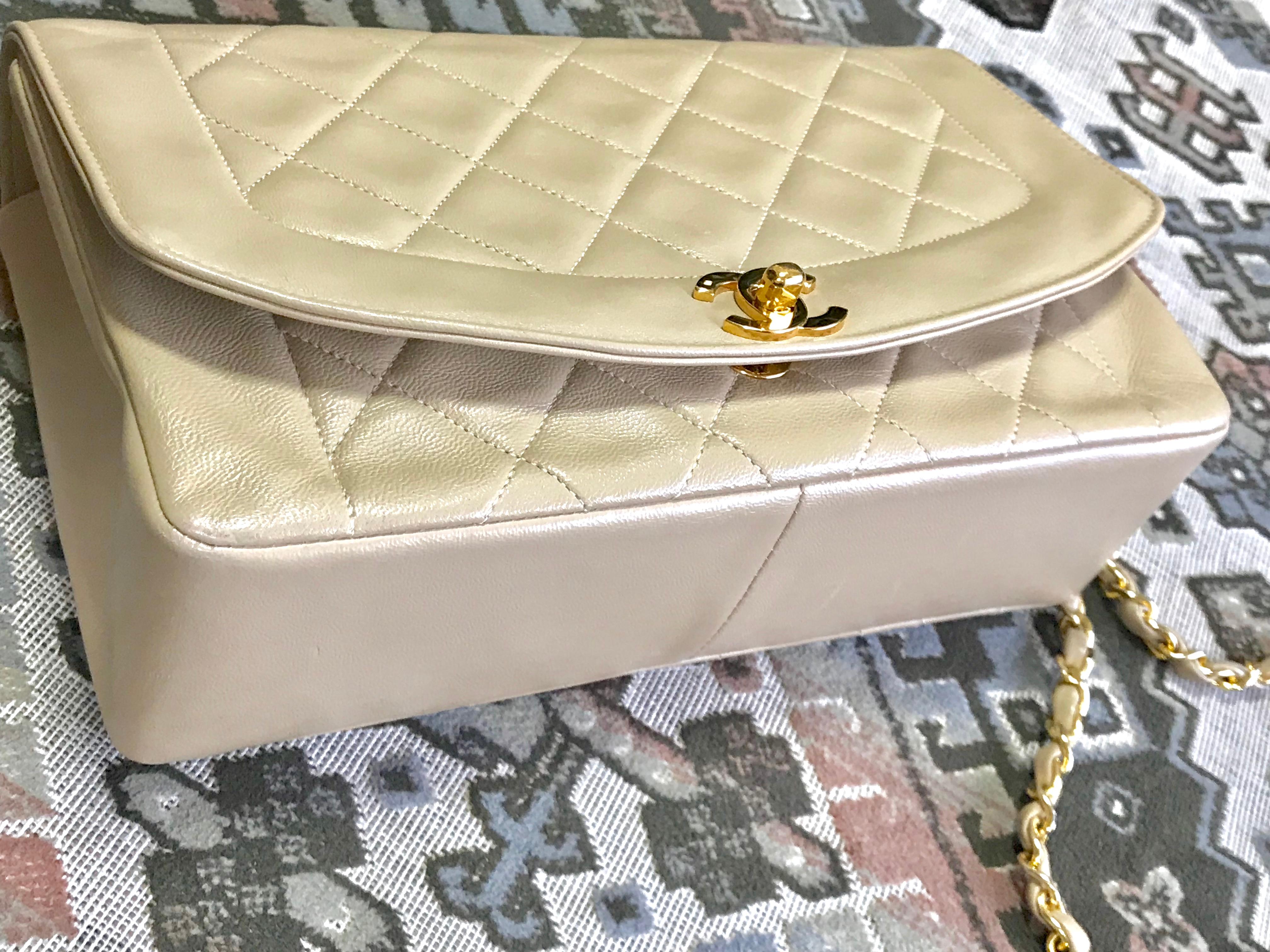 Chanel Vintage beige lambskin flap chain Diana 2.55 shoulder bag / purse  4