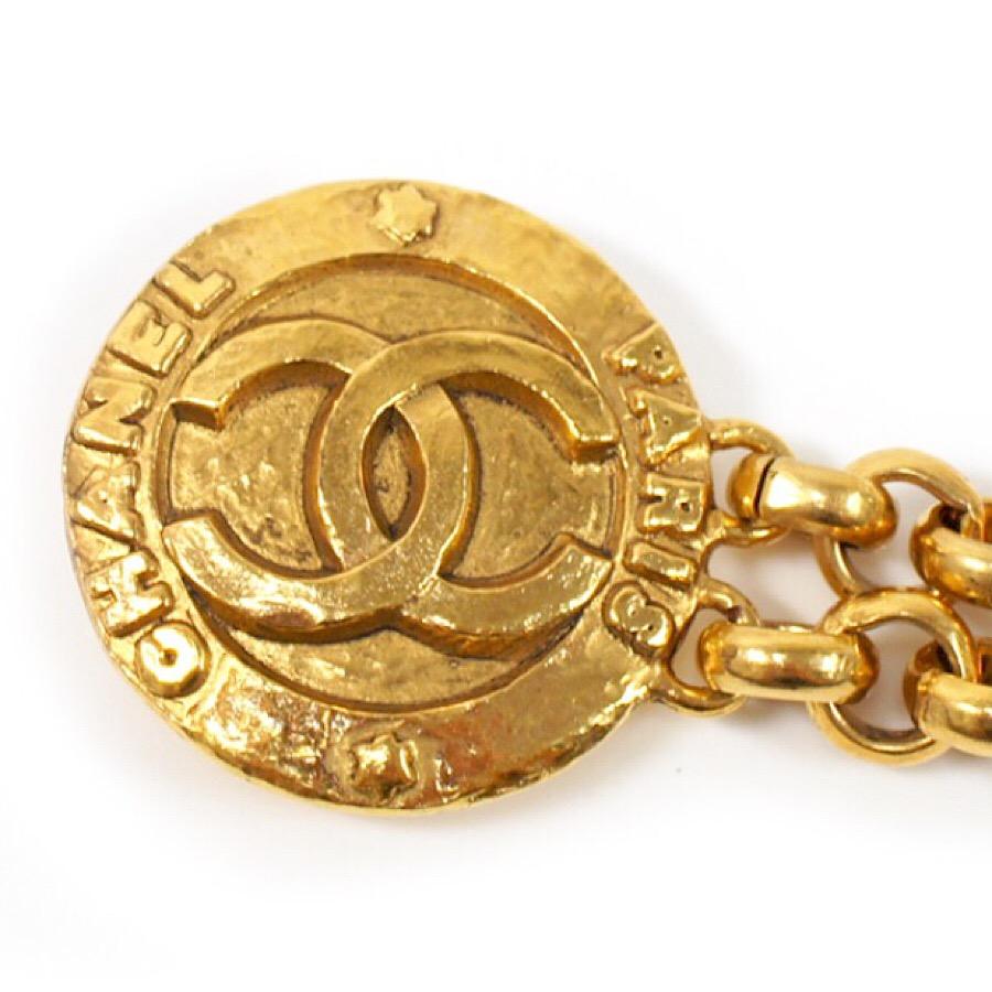 Women's Vintage CHANEL nice and heavy golden chain belt with two large CC round charms.