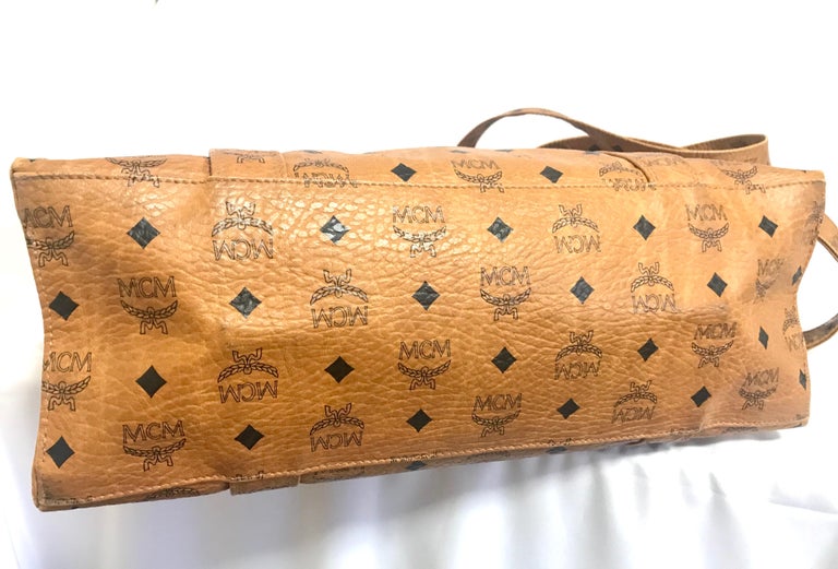 MCM brown monogram large tote shoulder bag, 1990s  For Sale 4