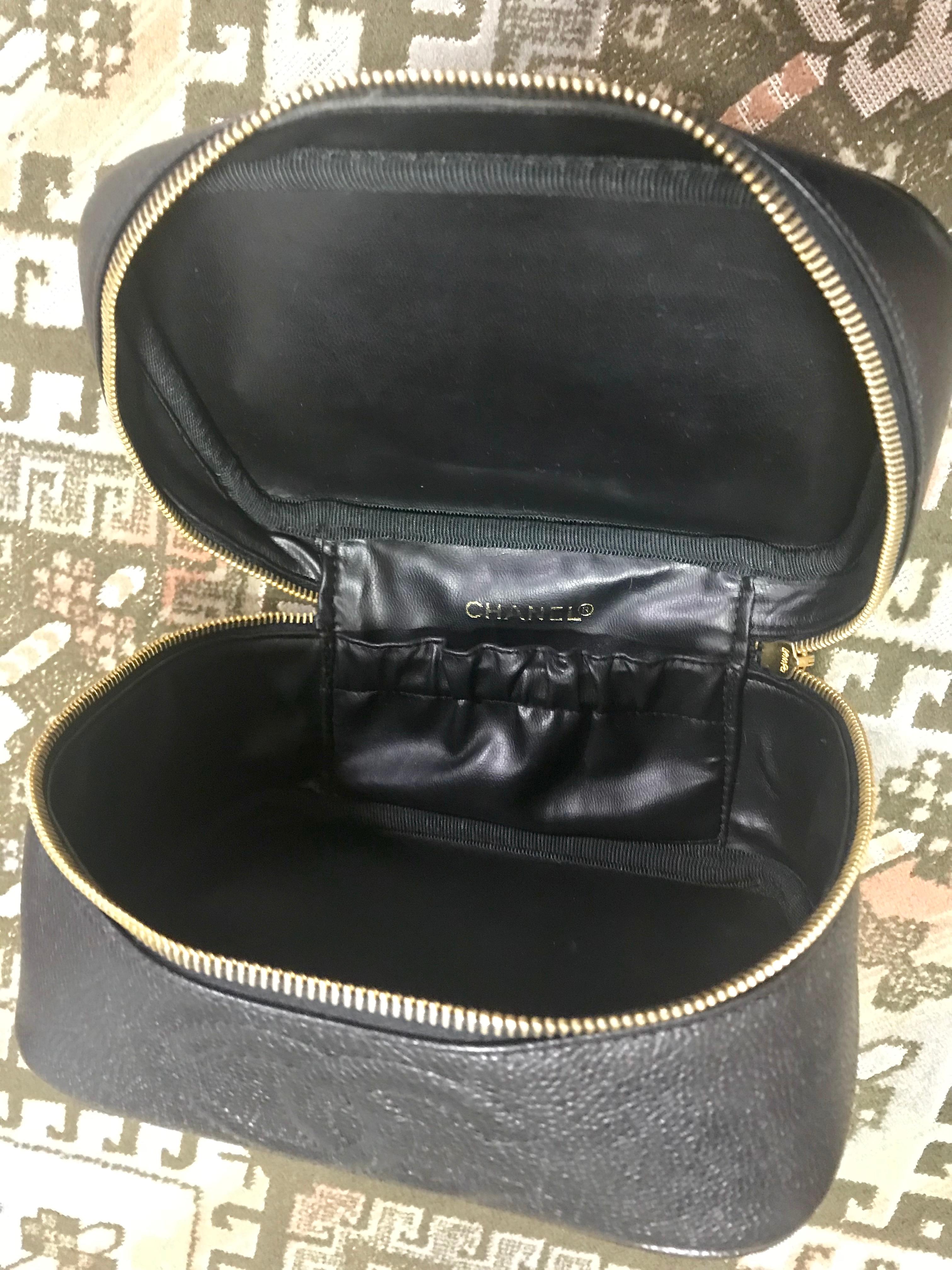 Chanel Vintage black caviar skin cosmetic and toiletry purse vanity bag 4