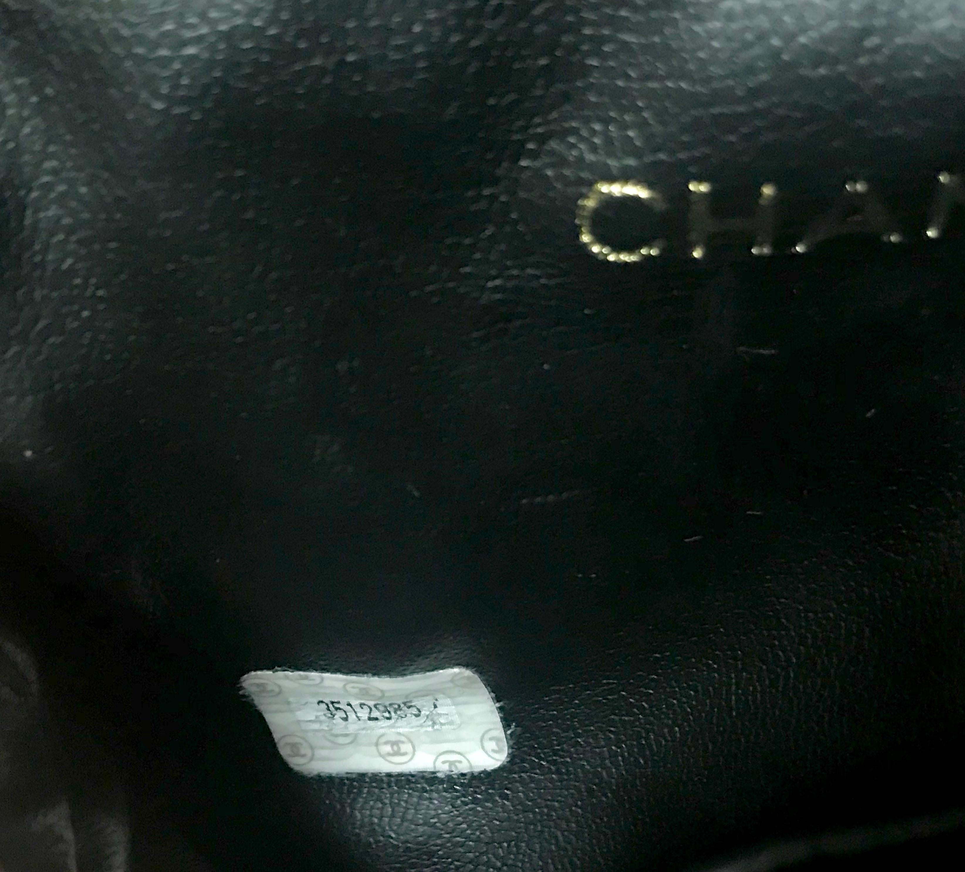 Chanel Vintage black caviar skin cosmetic and toiletry purse vanity bag 9