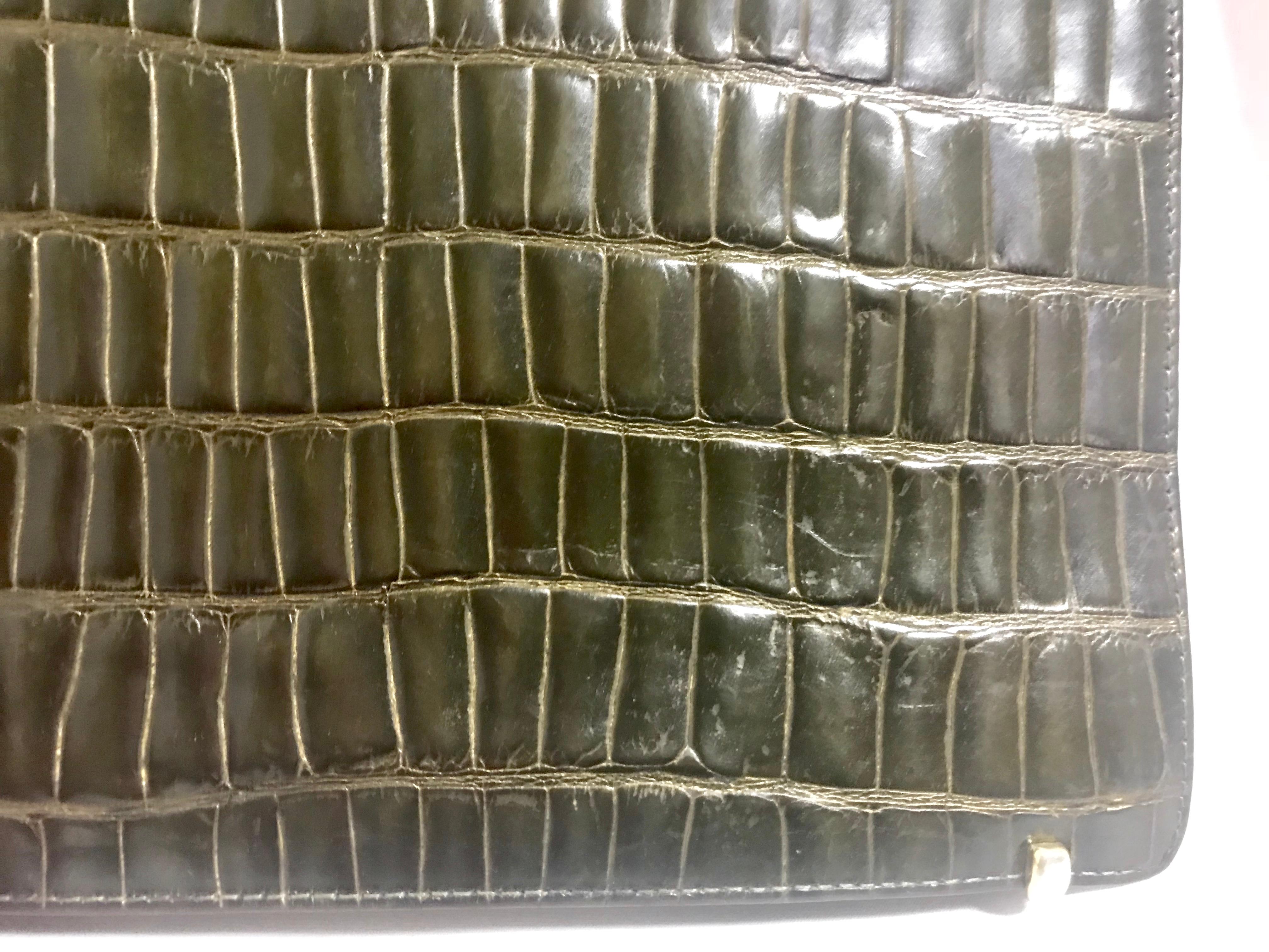 Gianni Versace Vintage khaki croc embossed leather document portfolio bag For Sale 2