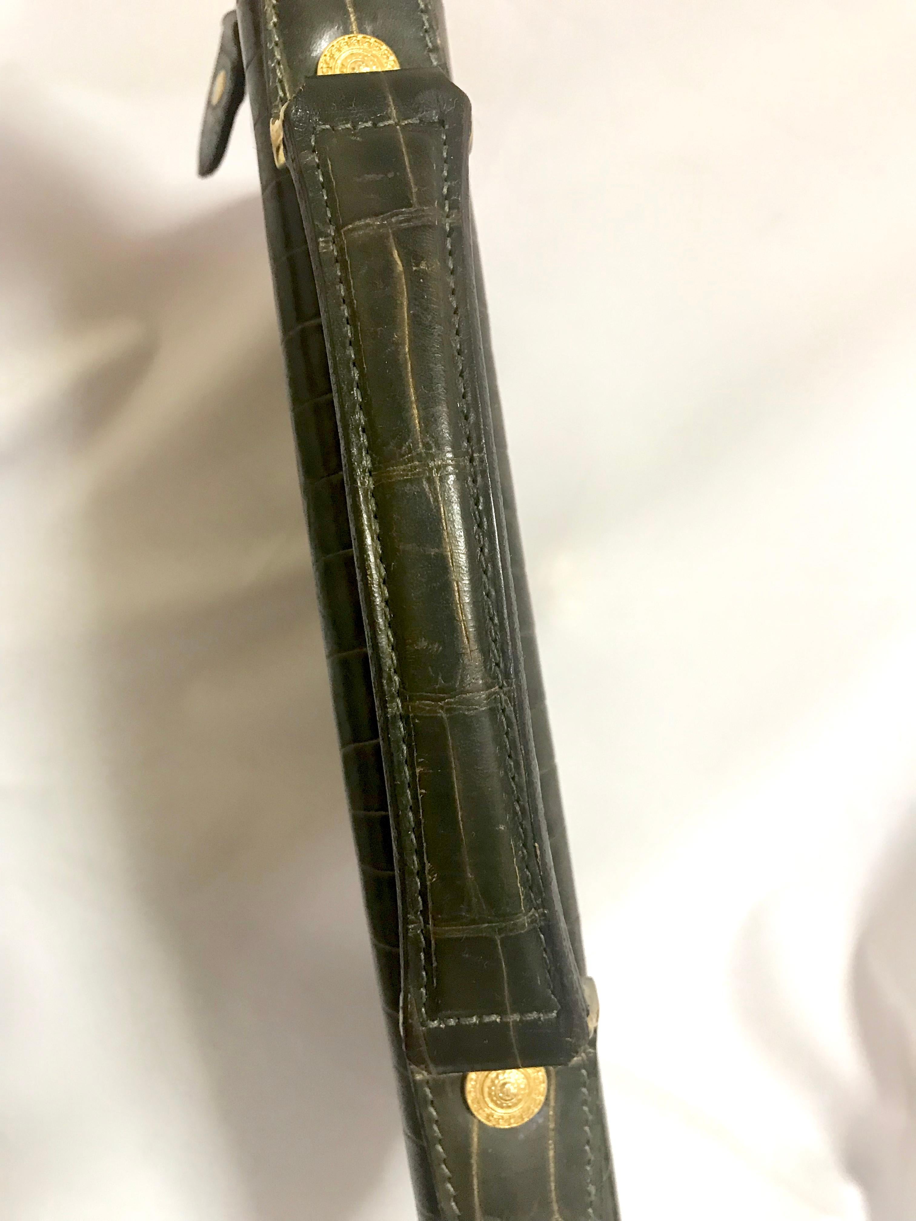 Gianni Versace Vintage khaki croc embossed leather document portfolio bag For Sale 4
