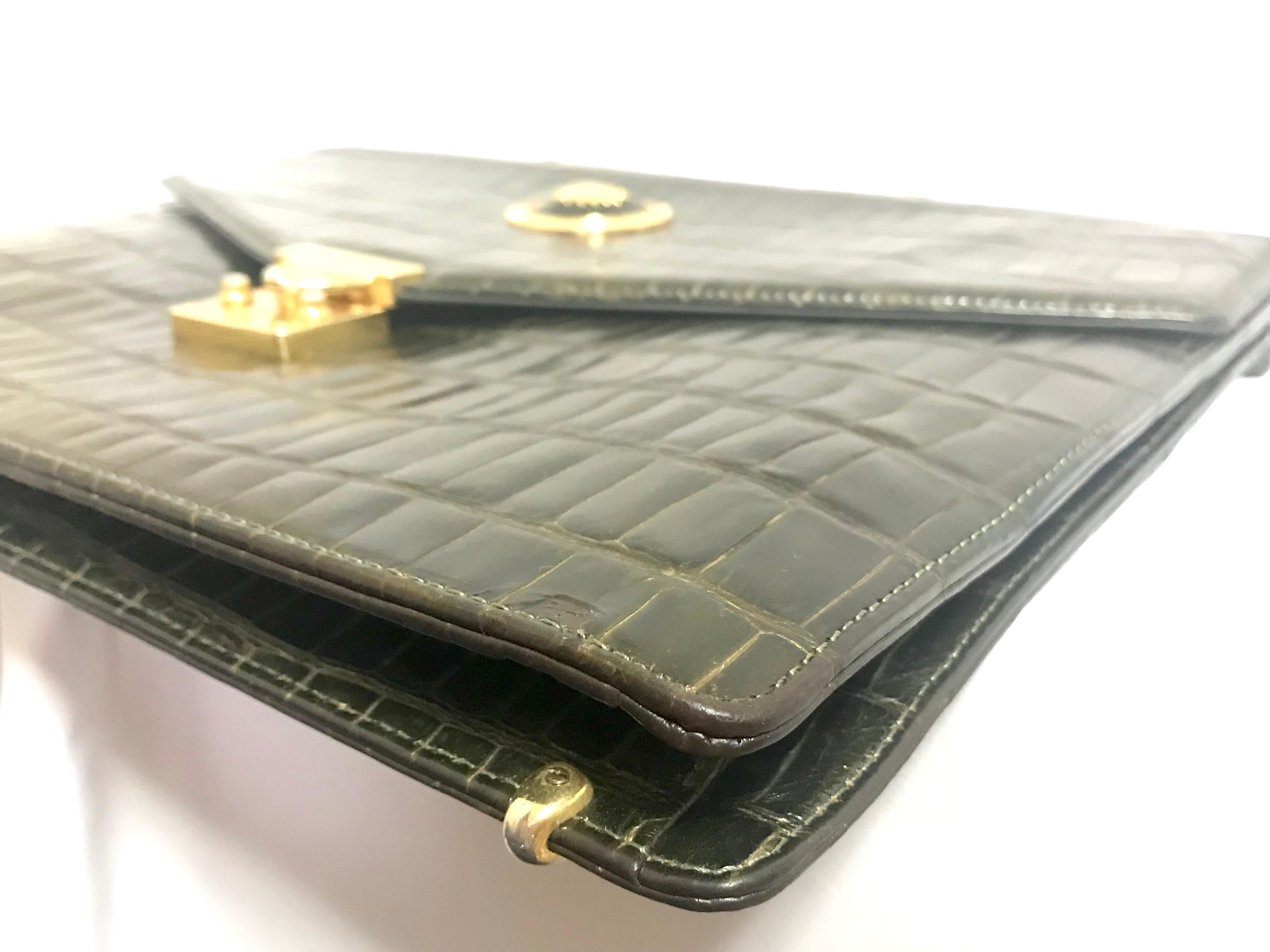 Gianni Versace Vintage khaki croc embossed leather document portfolio bag For Sale 6