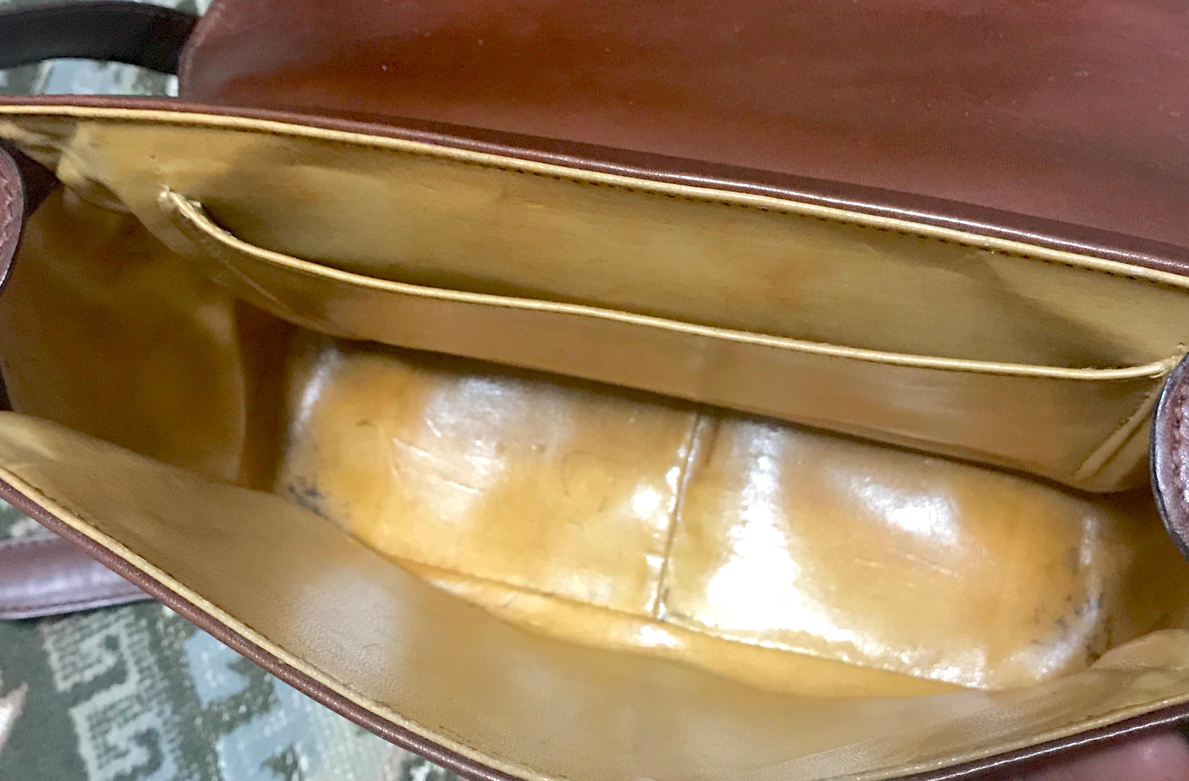 Celine Vintage genuine brown leather shoulder bag with golden logo motif  For Sale 10