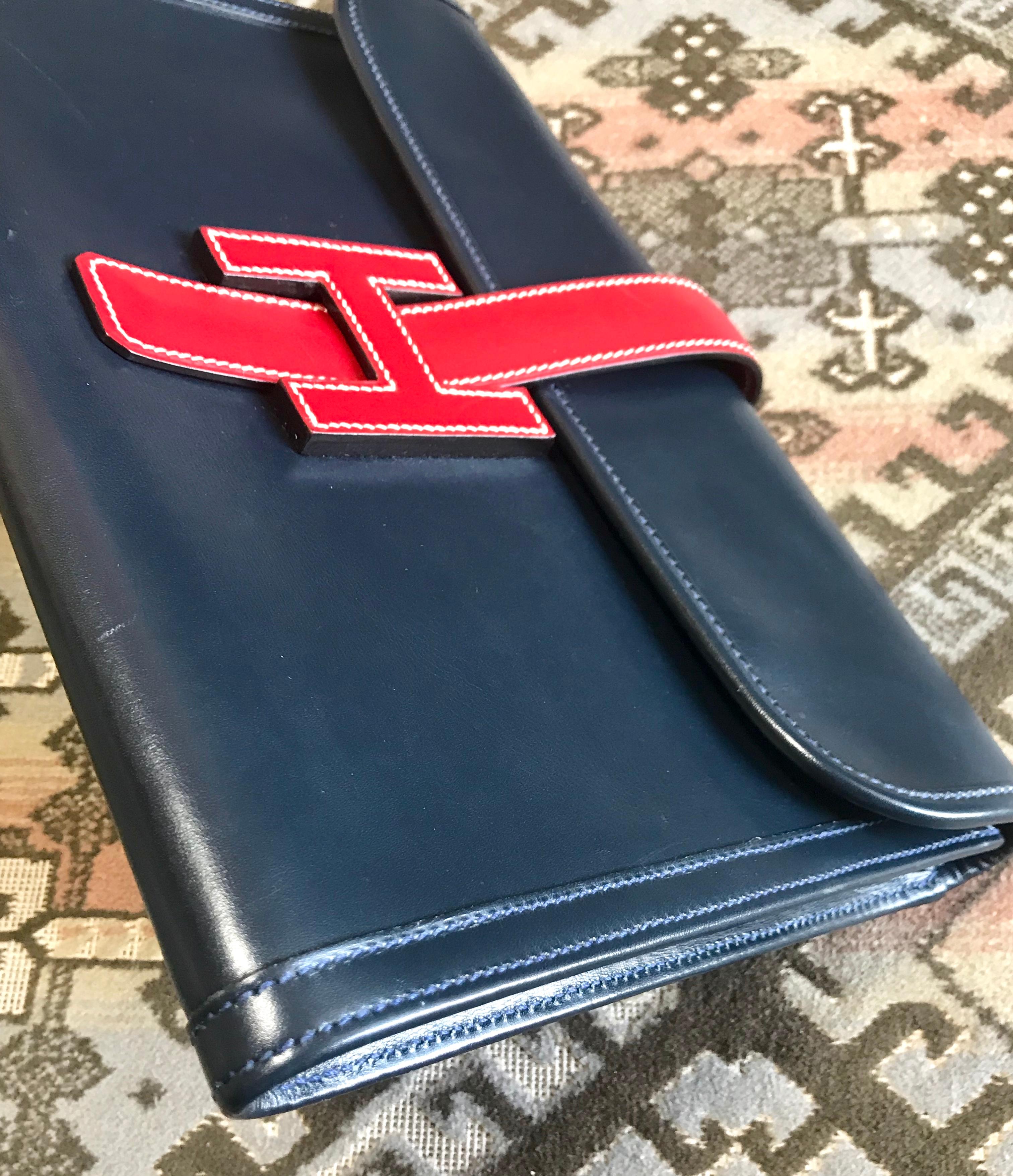 Vintage HERMES navy and red jige PM boxcalf leather document case, portfolio bag For Sale 5