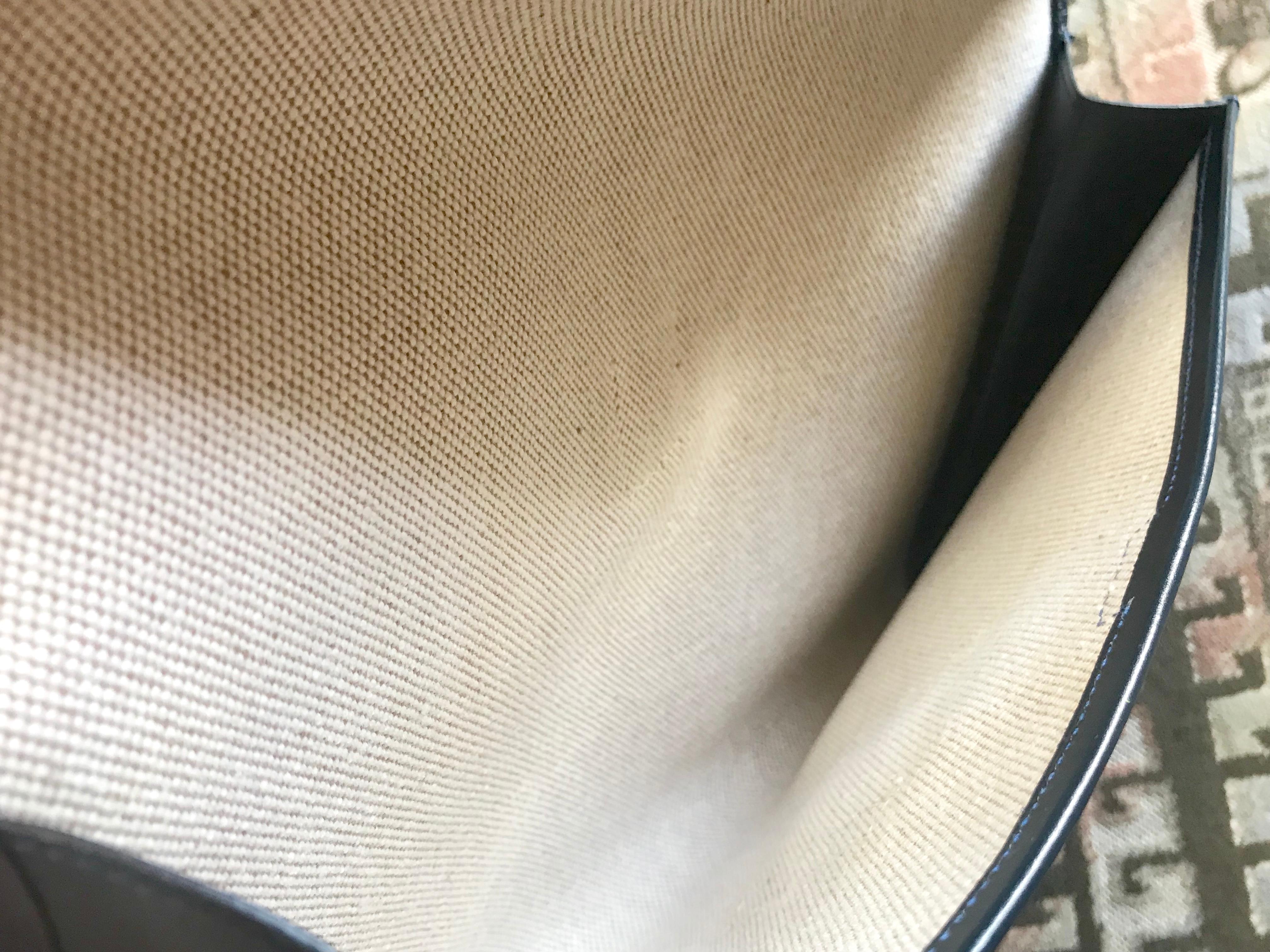Vintage HERMES navy and red jige PM boxcalf leather document case, portfolio bag For Sale 11