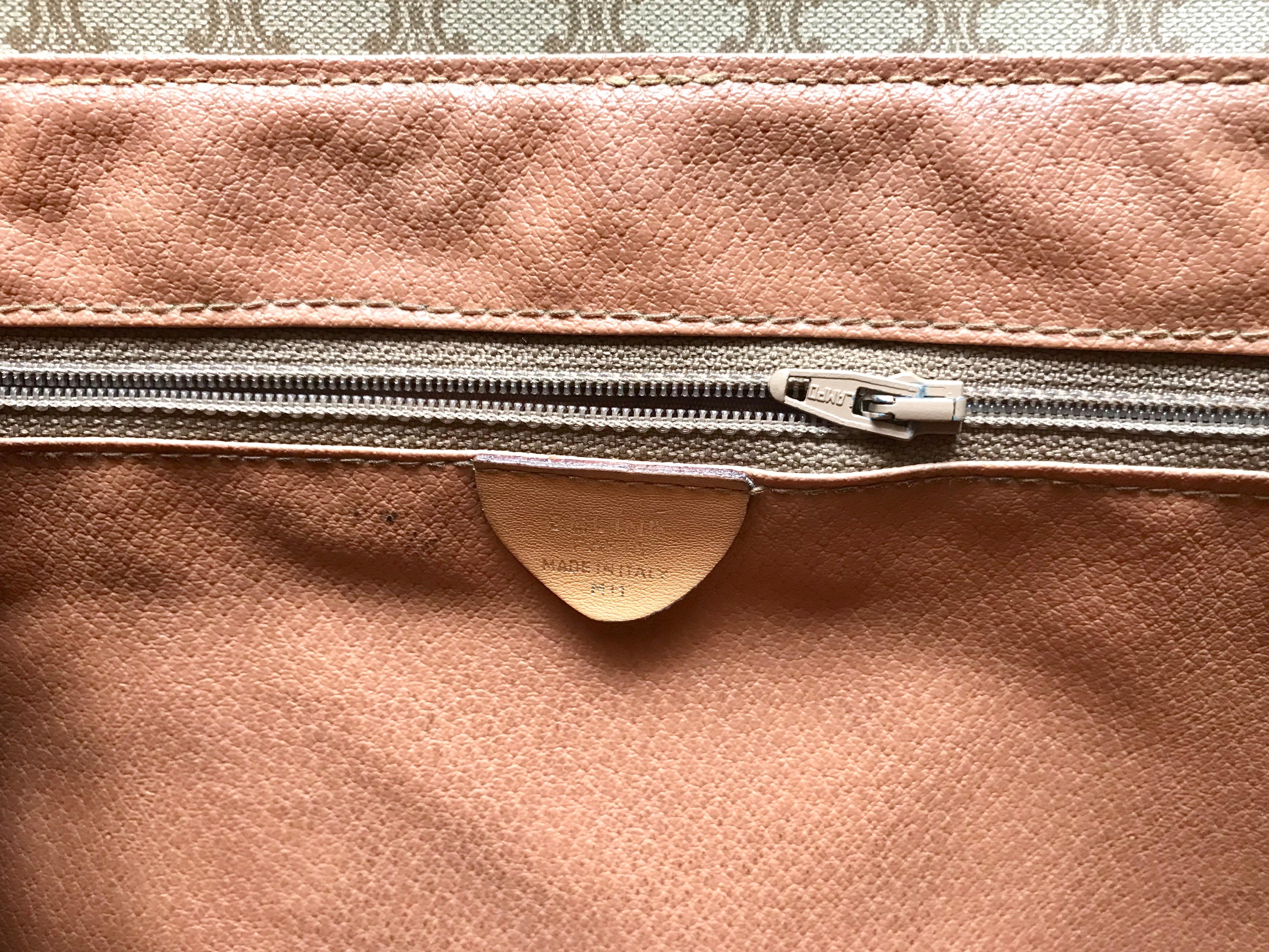 Vintage Celine beige macadam blaison pattern messenger bag with gold tone charm. For Sale 9