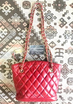 Vintage CHANEL lipstick red lamb leather trapezoid shape tote bag with cc motif.