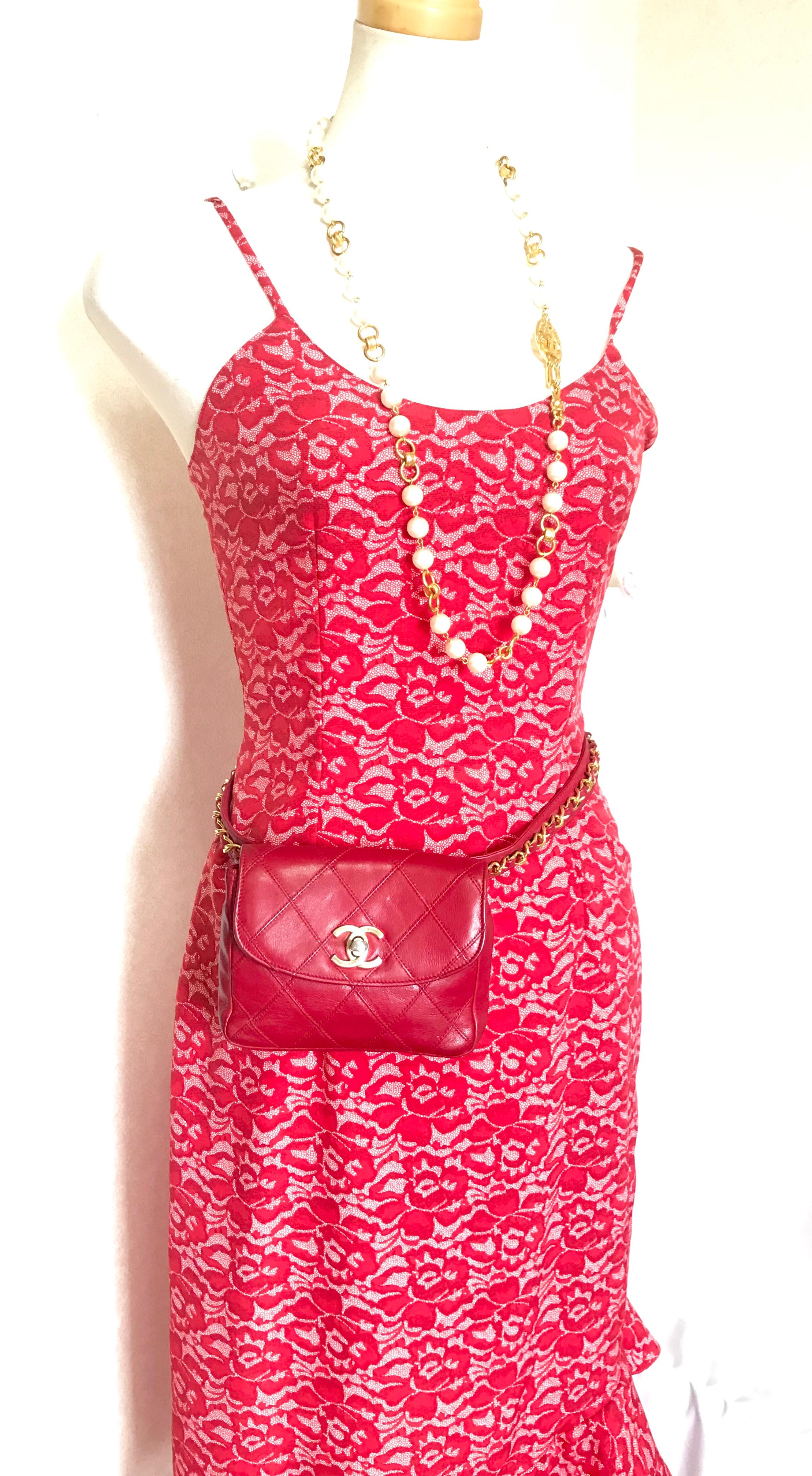 Vintage CHANEL 2.55 red calf belt bag, fanny pack with golden CC closure. Rare. For Sale 15