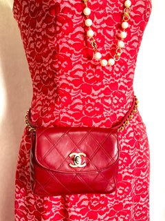 Vintage CHANEL 2.55 red calf belt bag, fanny pack with golden CC closure. Rare.