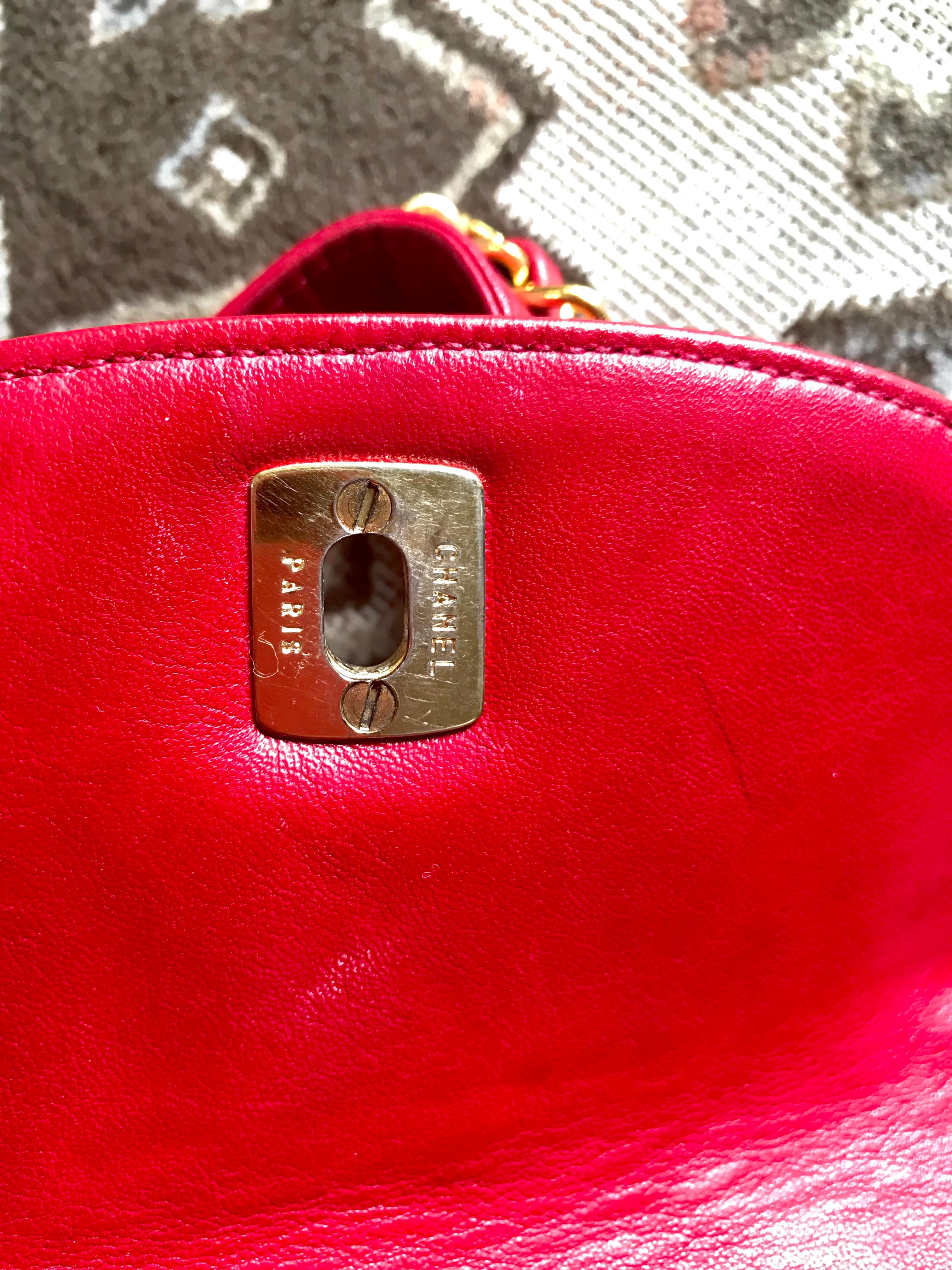 Vintage CHANEL 2.55 red calf belt bag, fanny pack with golden CC closure. Rare. For Sale 9