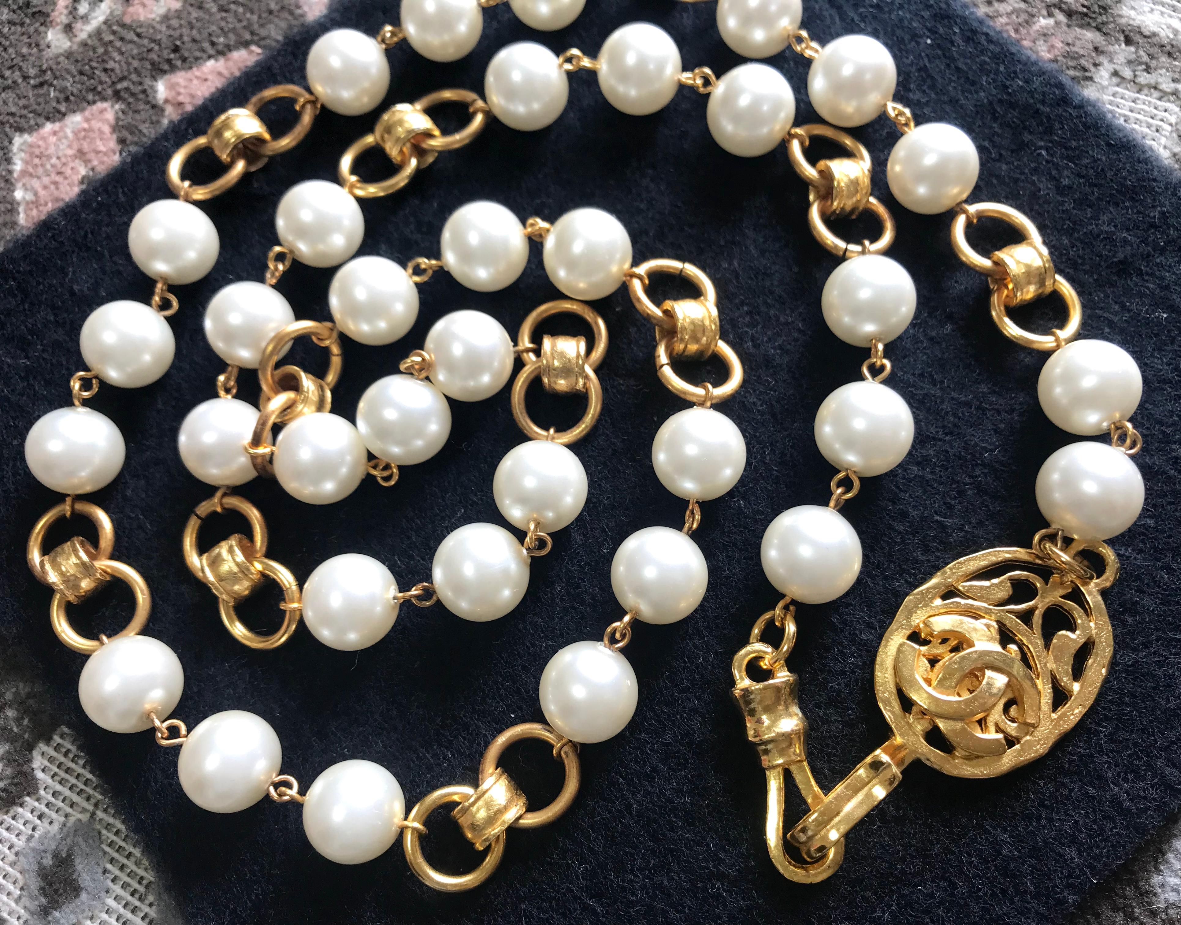 Vintage Chanel golden long chain and faux pearl necklace, belt with CC mark.  For Sale 4