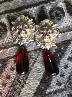Vintage Bottega Veneta lion head and brown teardrop glass dangle earrings. Rare.