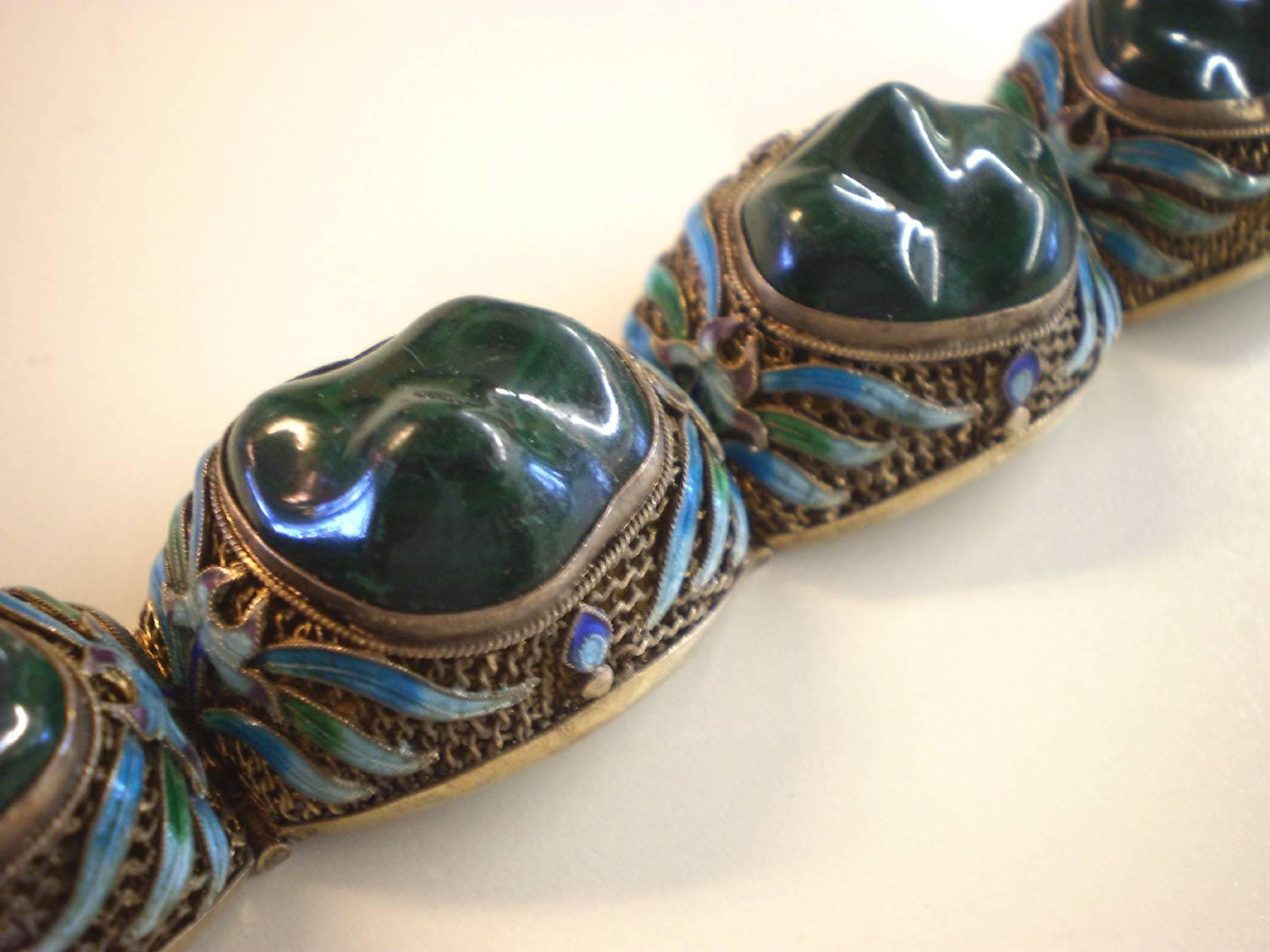1920's CHINESE Cloisonne and Malachite Sterling Filigree Link Bracelet In Good Condition For Sale In Palm Springs, CA
