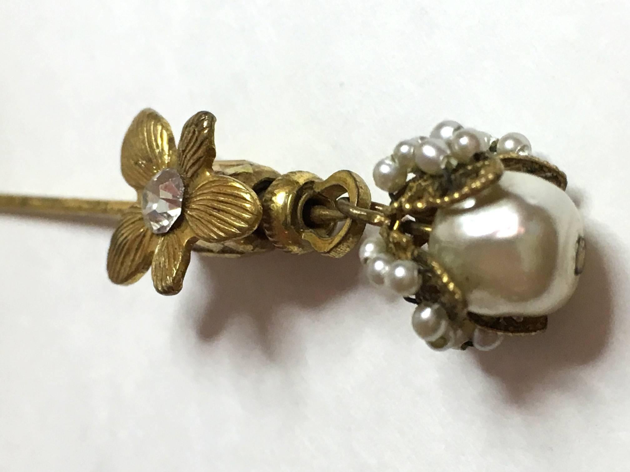 1950's MIRIAM HASKELL Baroque Seed Pearl and Montee Rhinestone Stickpin For Sale 1