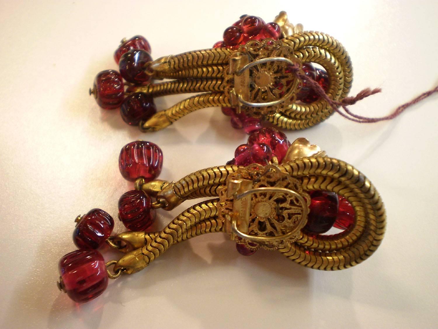 1960's Robert Rousselet Cranberry Gripoix Glass and Goldtone Drop Earrings For Sale 1