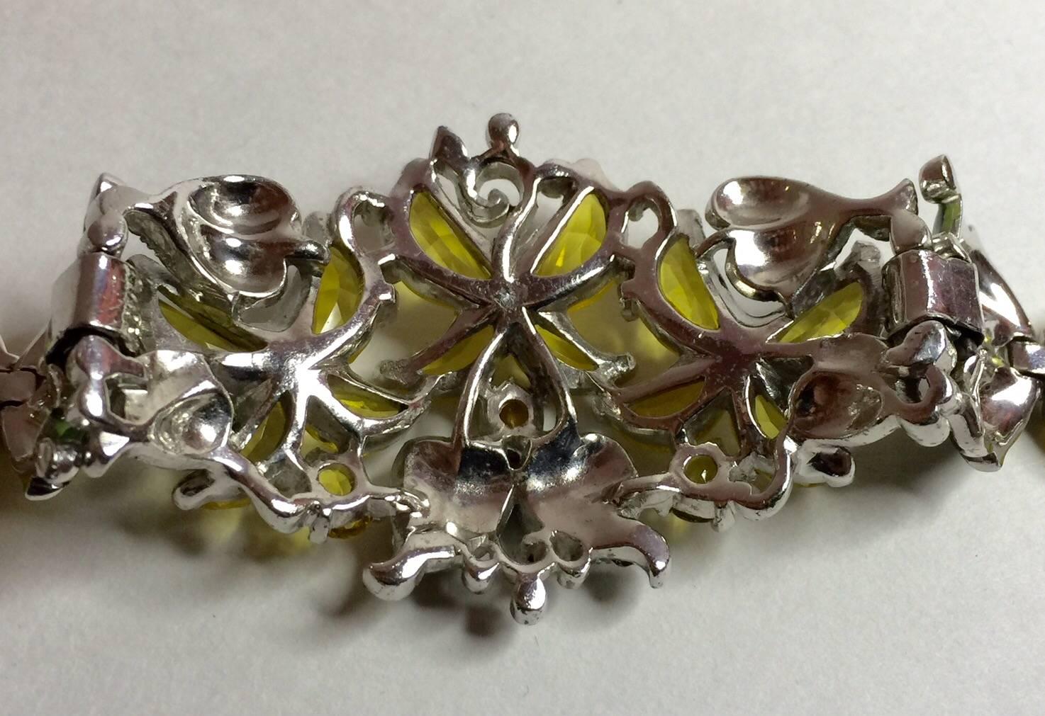 Women's 1940s Rare TRIFARI Demilune Parure Enameled Bracelet Drop Pin and Clip Earrings For Sale