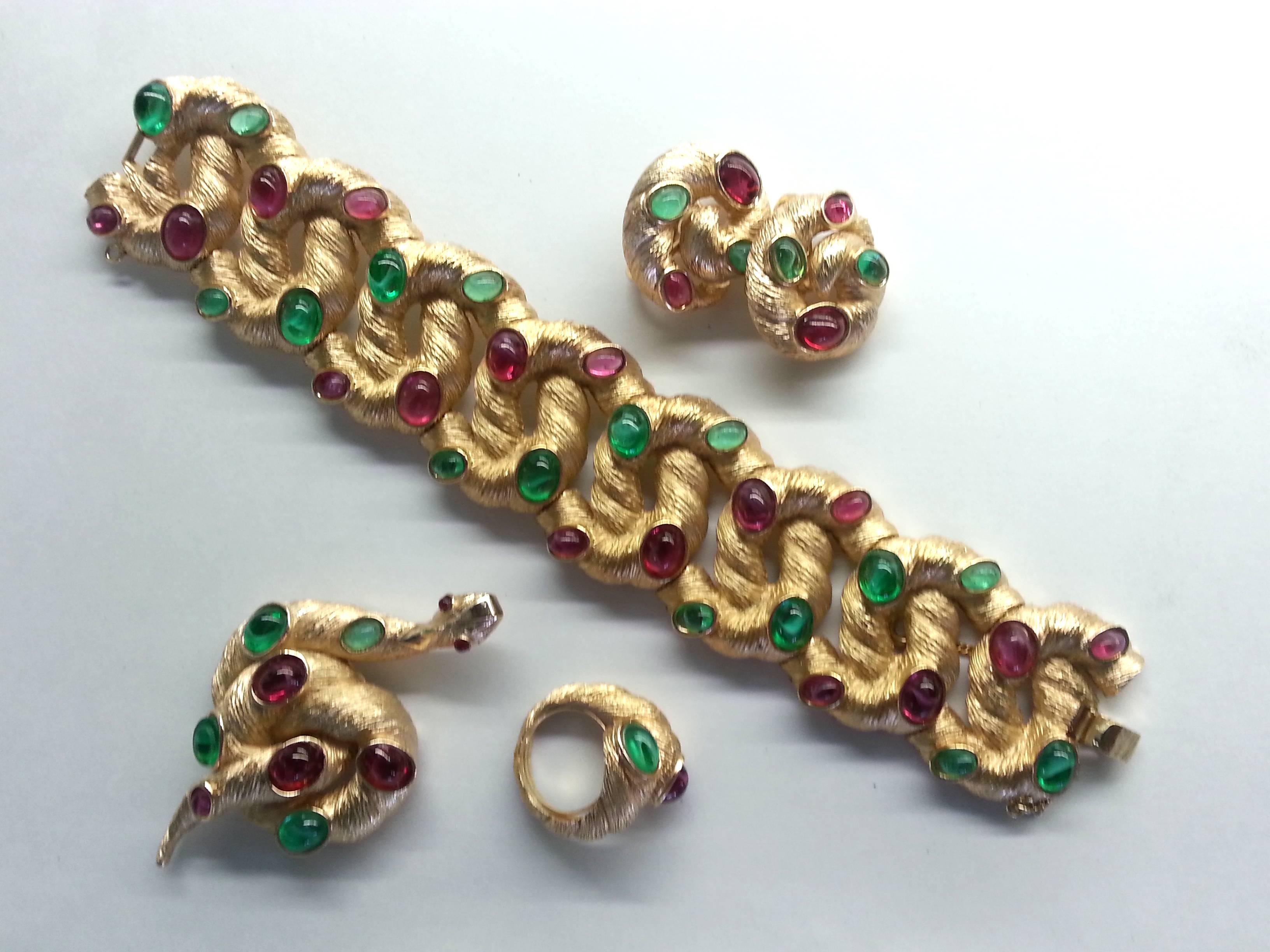 Women's 1960s Brushed Gold tone TRIFARI and Faux Emerald and Ruby Cabochon Bracelet