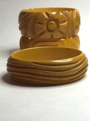 1930s Triad of Buttercream Bakelite Fabulous Carved Bangles (3) SYNERGY!