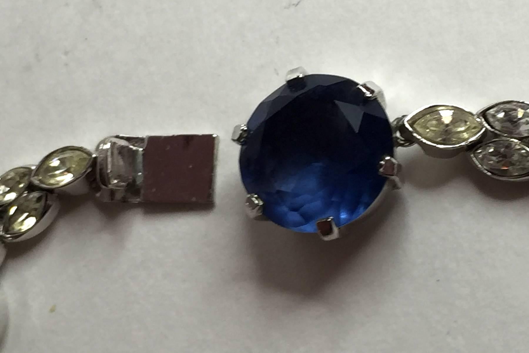 1950s TRIFARI Rhodium Silvertone Faux Sapphire & Diamond Pendant DROP Necklace In Excellent Condition For Sale In Palm Springs, CA
