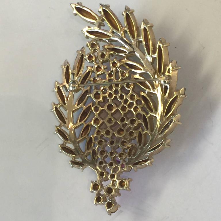 1950s Magnificent TRIFARI Laurel Wreath Shaped Brooch Pin For Sale at ...