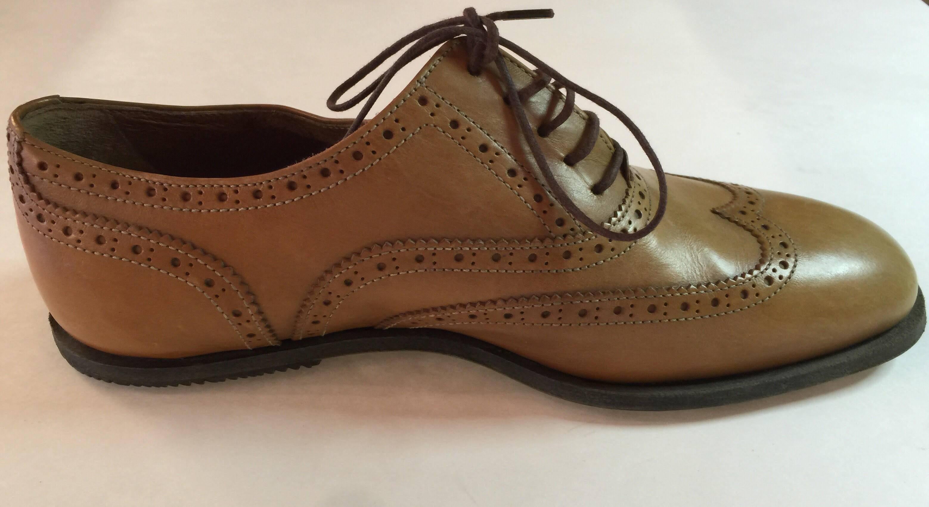 Women's Dries van Noten Camel Leather Italian Brogue Low Heel Lace Shoe Ladies For Sale