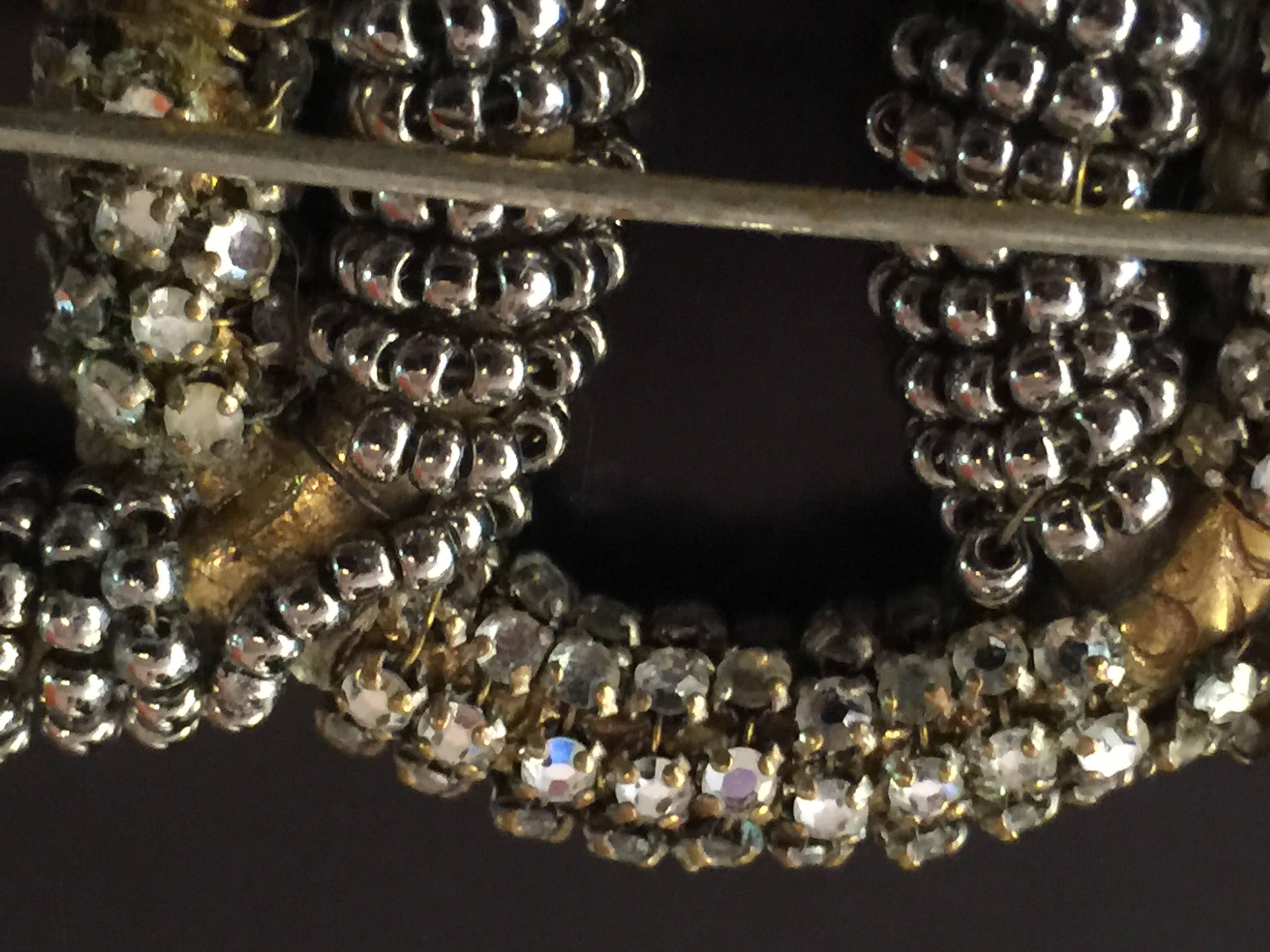 Women's MIRIAM HASKELL Baroque Pearl 3 Interlocking Circles Geometric Pin/Brooch For Sale