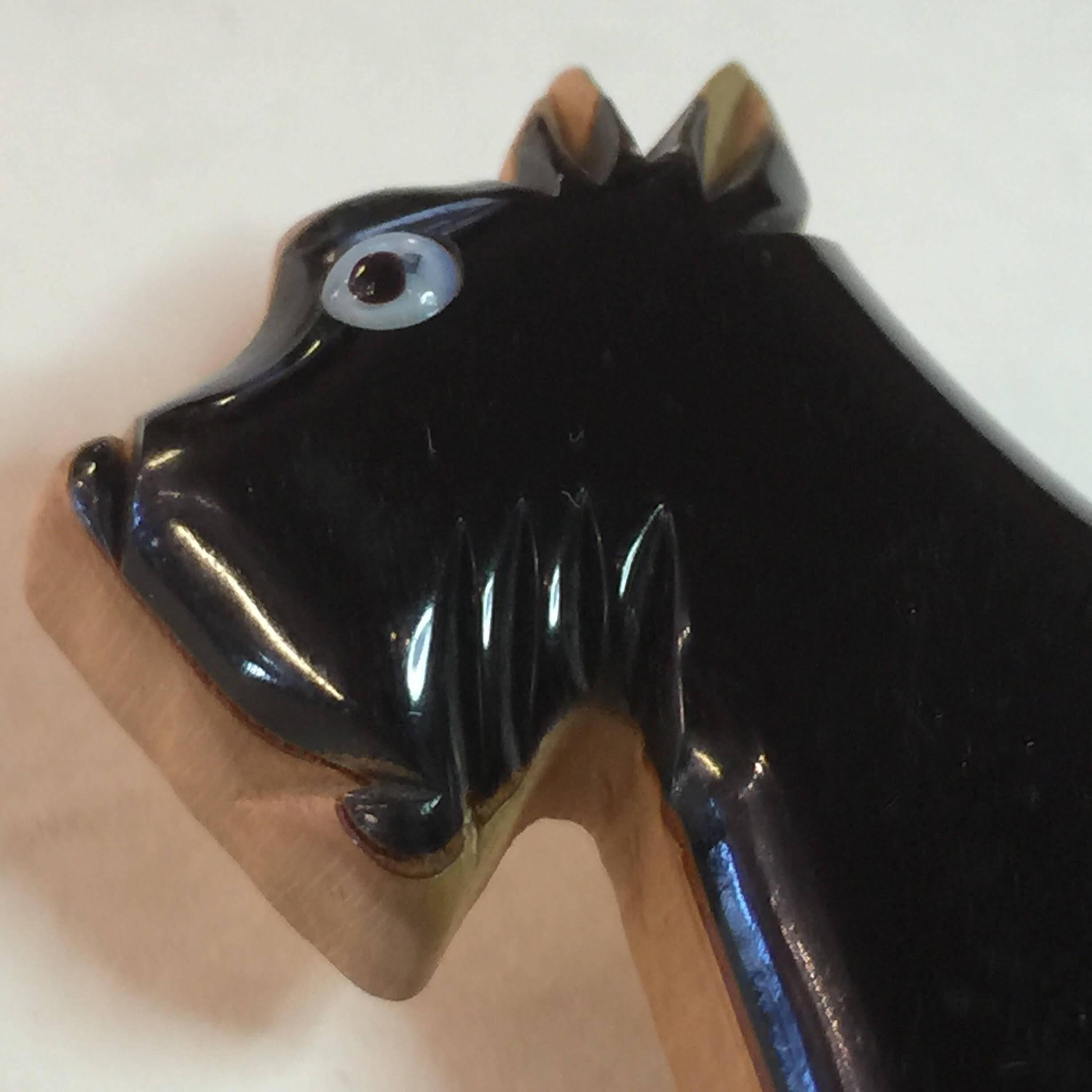 1930s Black Bakelite and Laminated Wood Scotty Dog Pin Brooch For Sale 1