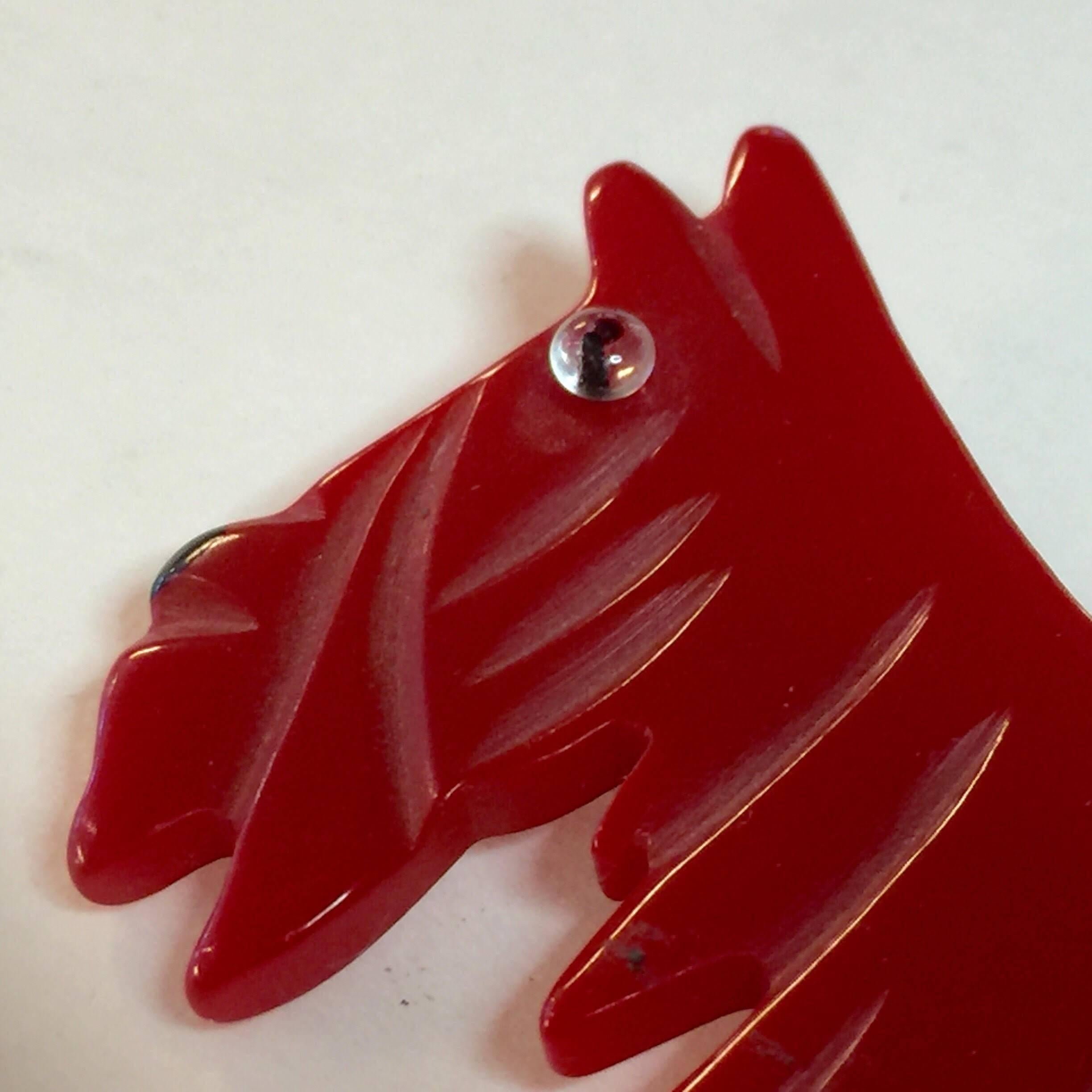 1930s RED Bakelite Scotty Dog Brooch Pin For Sale 1