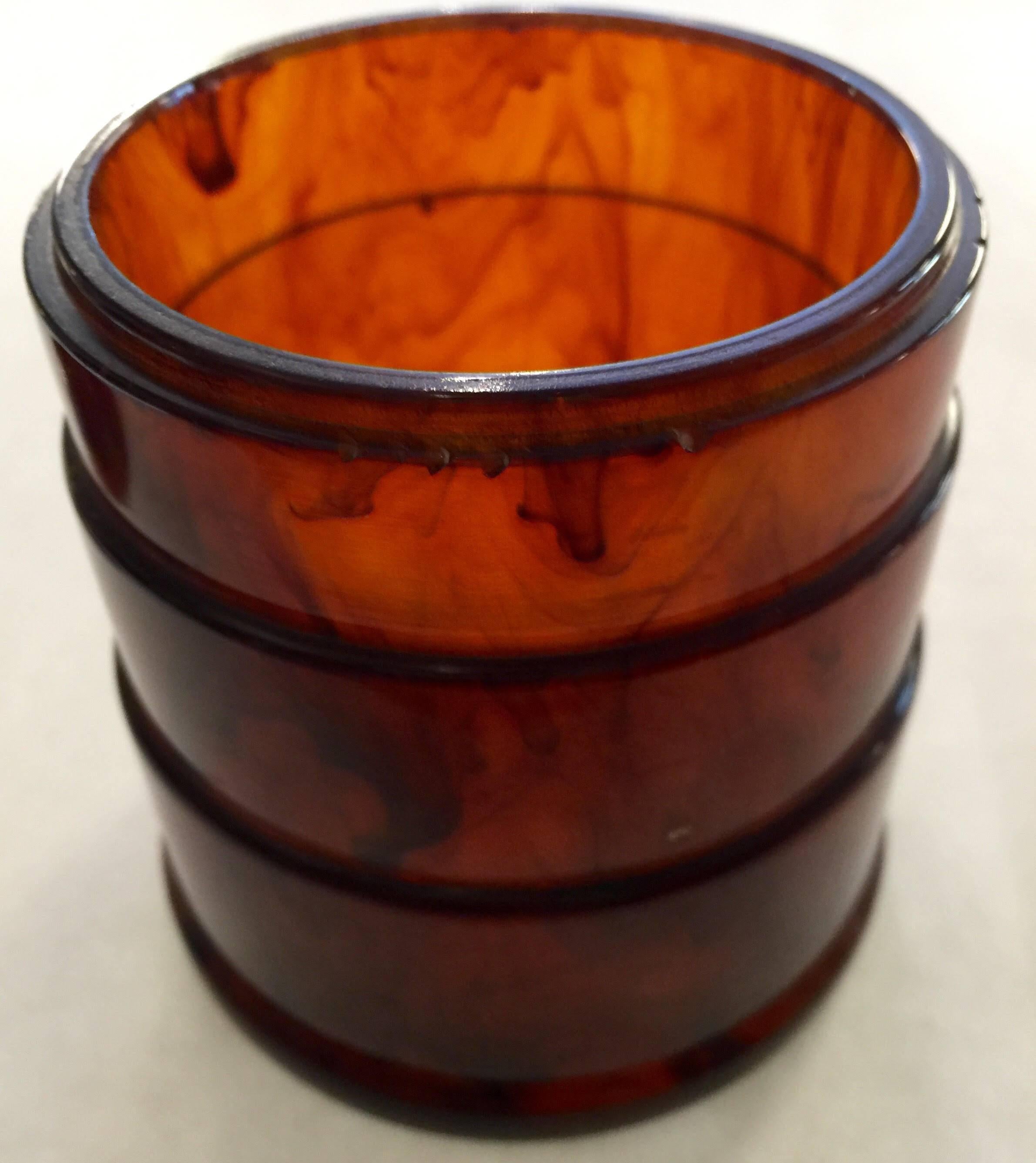 1930s Art Deco Tortoise Bakelite Machine Age Covered Powder Jar Box In Excellent Condition For Sale In Palm Springs, CA