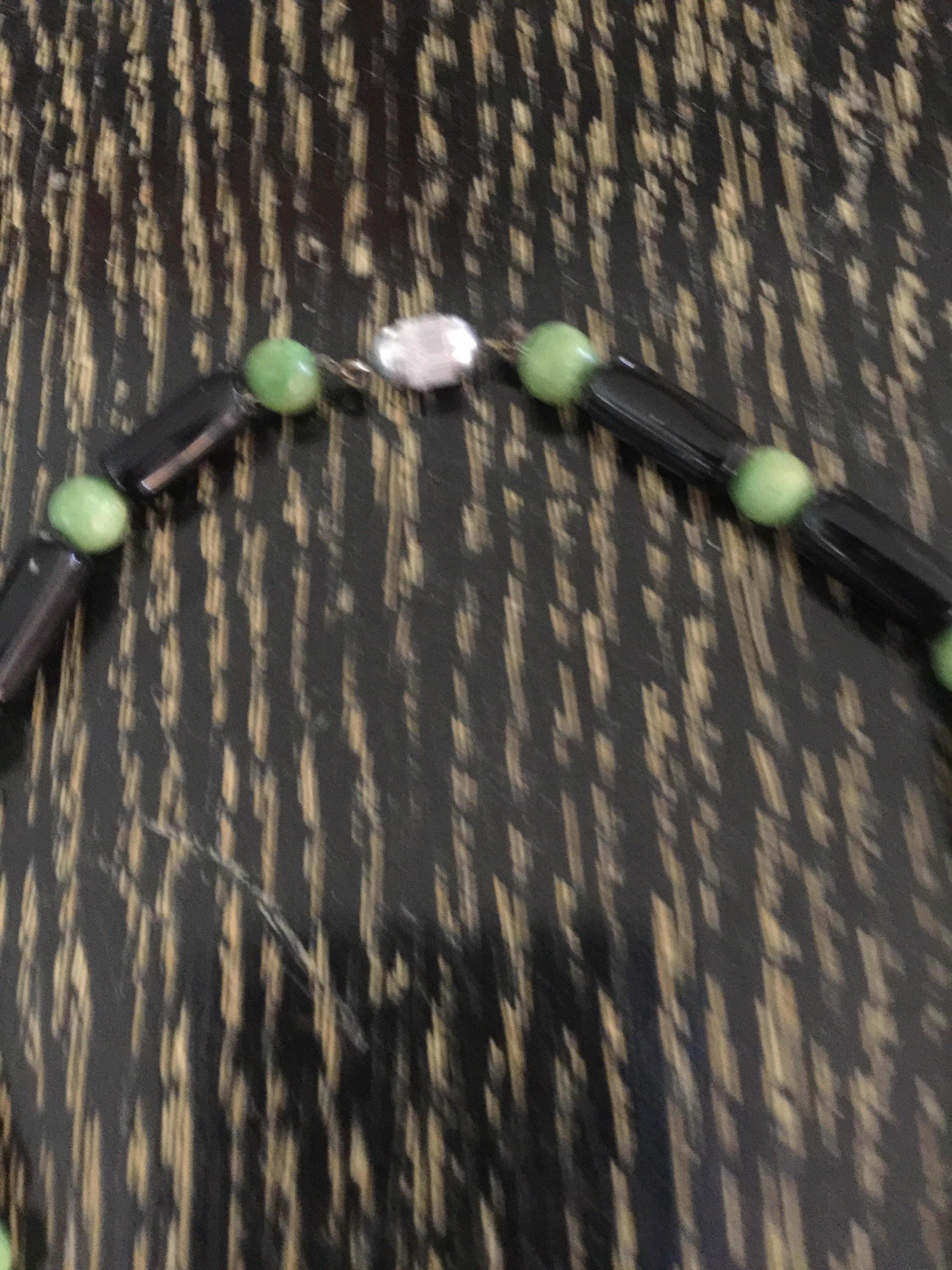 Green and Black Galalith and Faux Shagreen European Art Deco 1930s Necklace 1