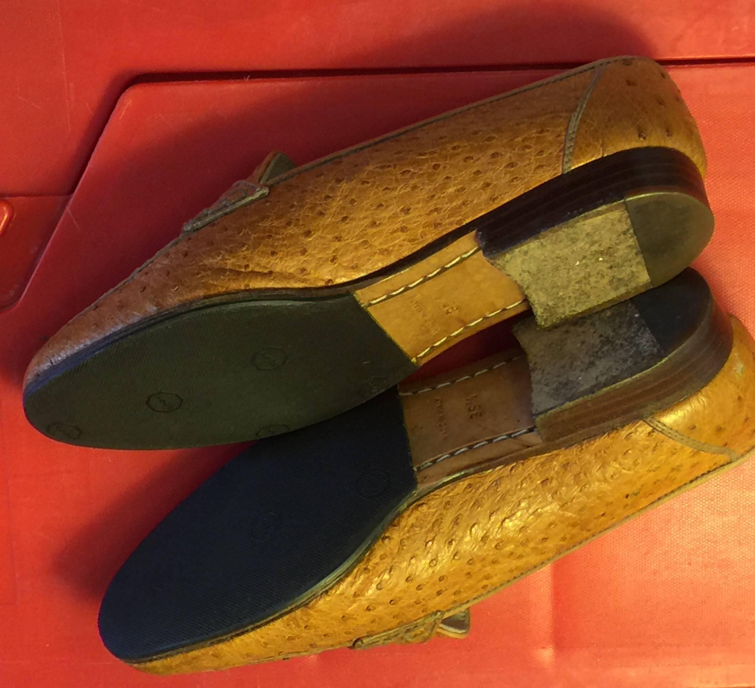 CHANEL CC Ostrich Skin Flats 1990's Size 35 1/2 1