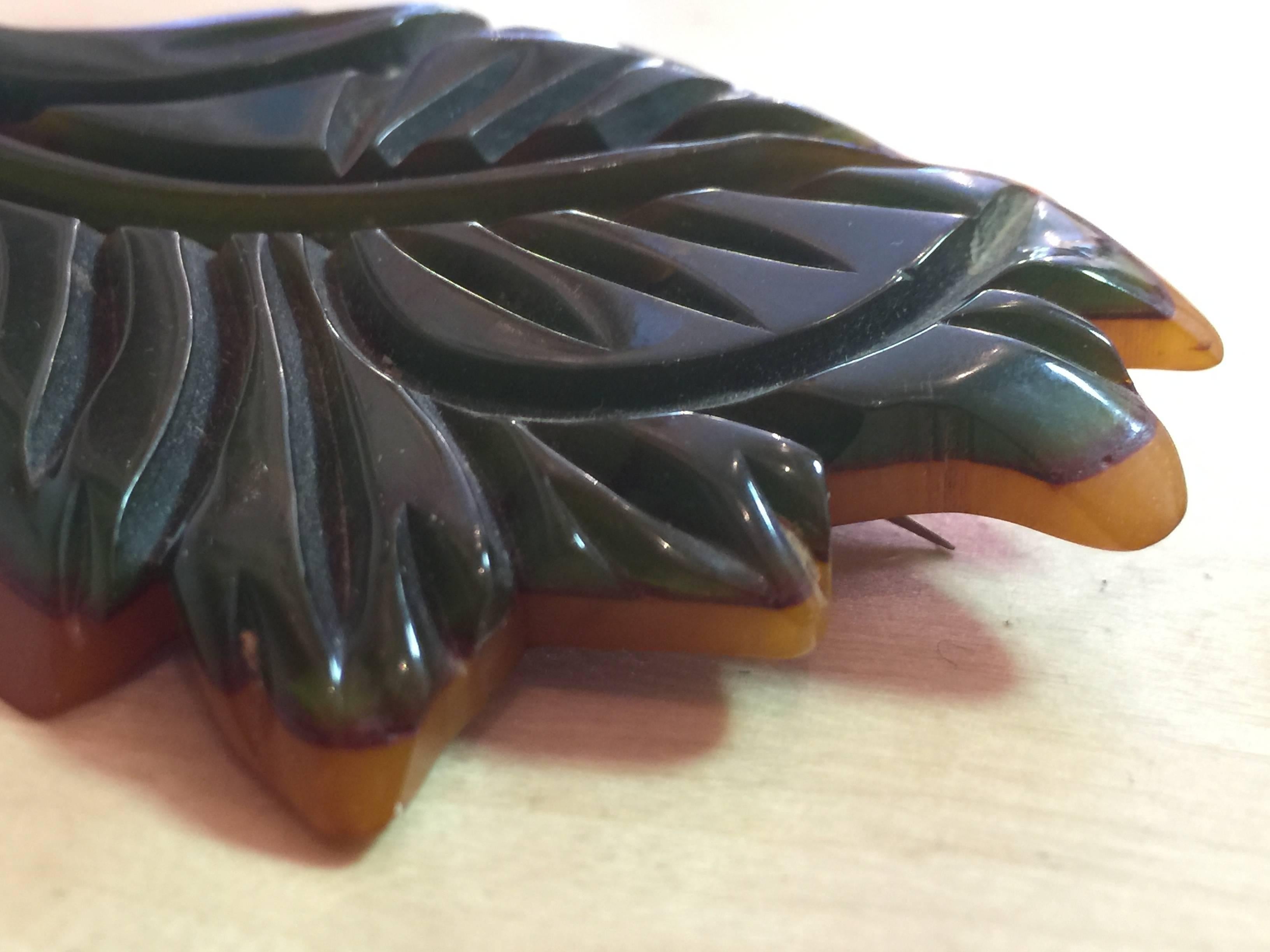 Women's 1930s Two-tone Cast Carved Bakelite 2-color Brooch Pin Leaf For Sale