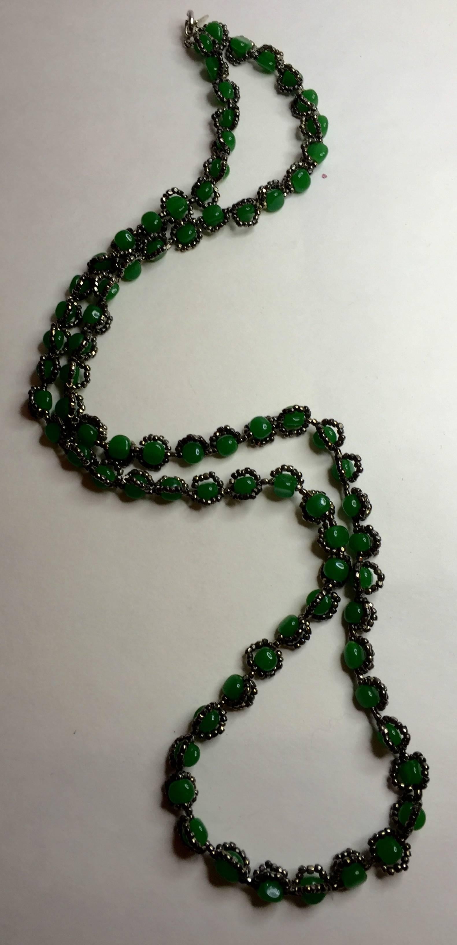 1970's William deLillo Faux Jade and Hematite Seed Bead Necklace For Sale 2