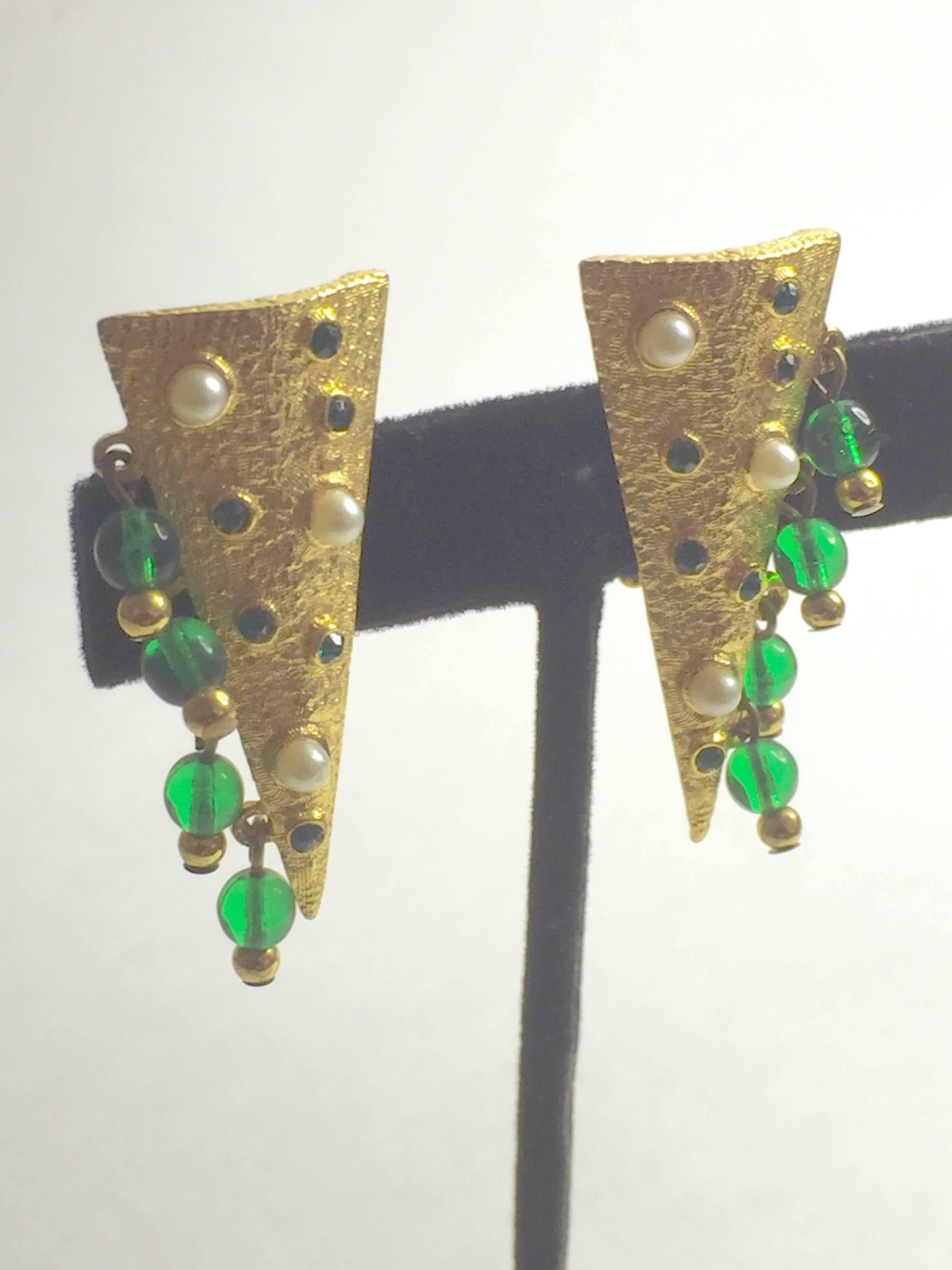 Women's HOBE Elongated Triangular Earrings with Faux Emerald Inlay and Drop Beadwork For Sale