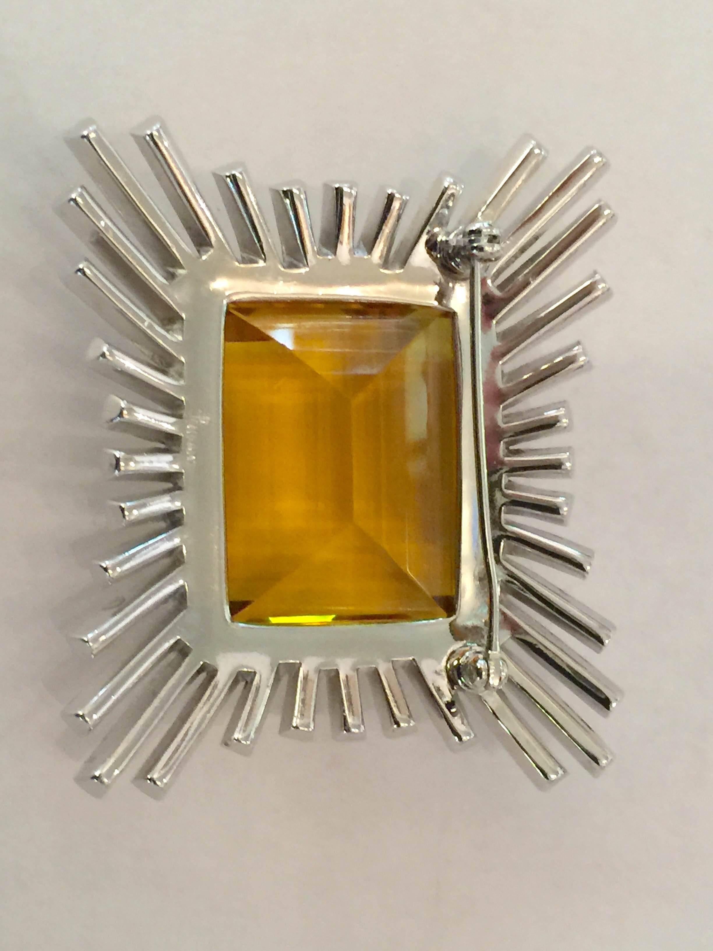 Dazzling 1950s Brilliant Baguette TRIFARI Brooch Pin with MASSIVE Amber Stone In Excellent Condition For Sale In Palm Springs, CA