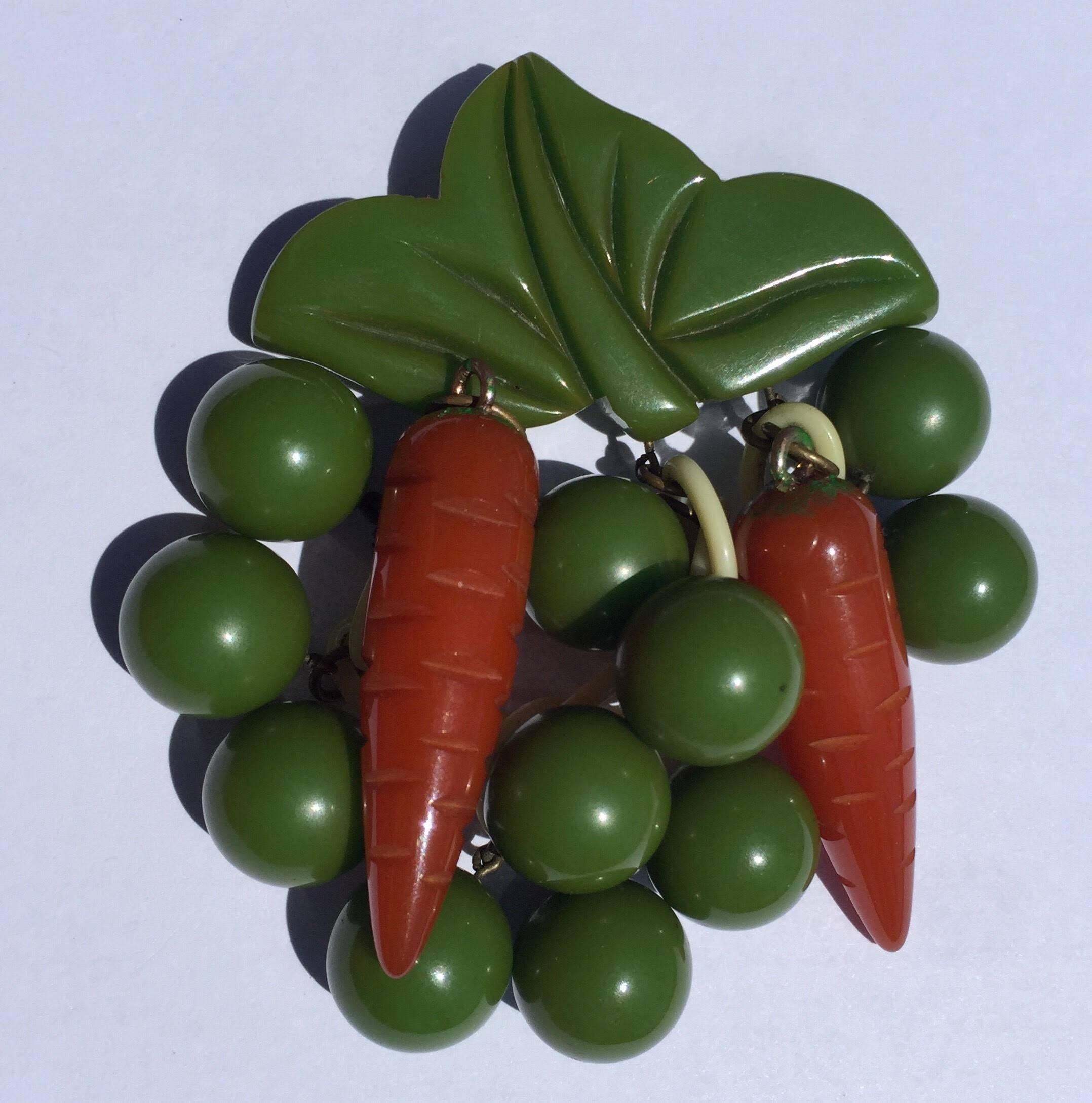 1930s Whimsical Bakelite Peas and Carrots Figural Brooch/Pin In Excellent Condition For Sale In Palm Springs, CA